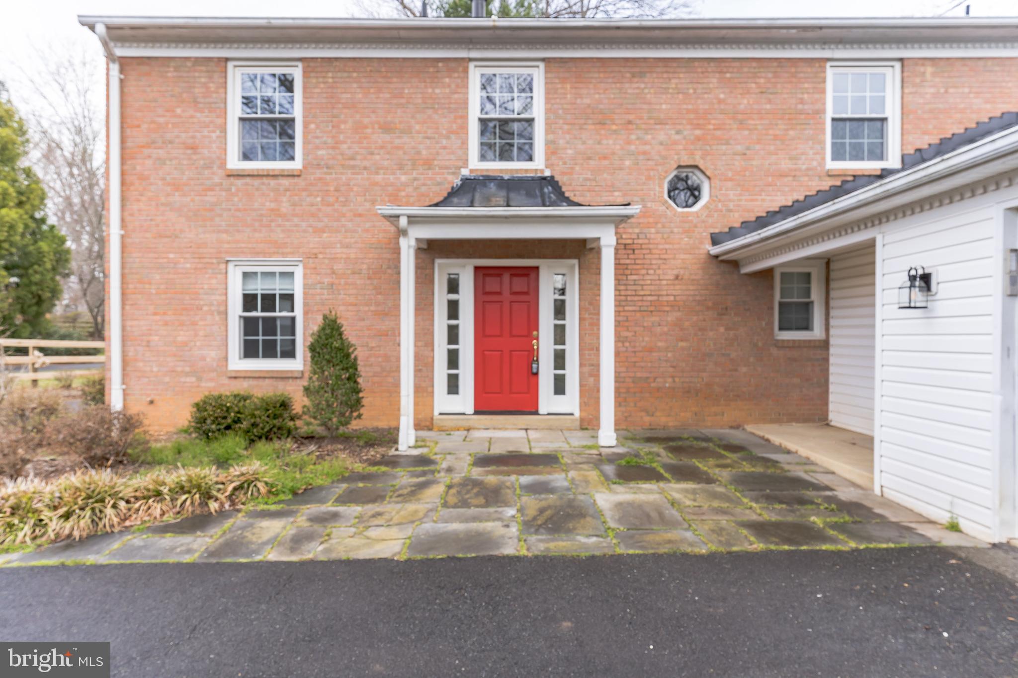 TALLY HO - Residential