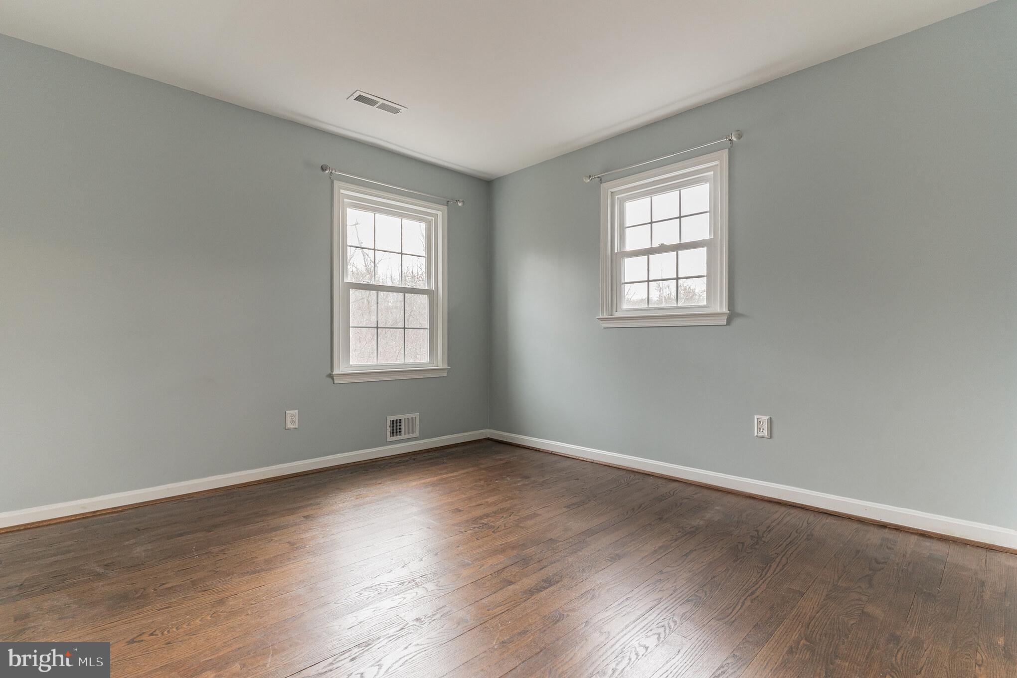 TALLY HO - Residential