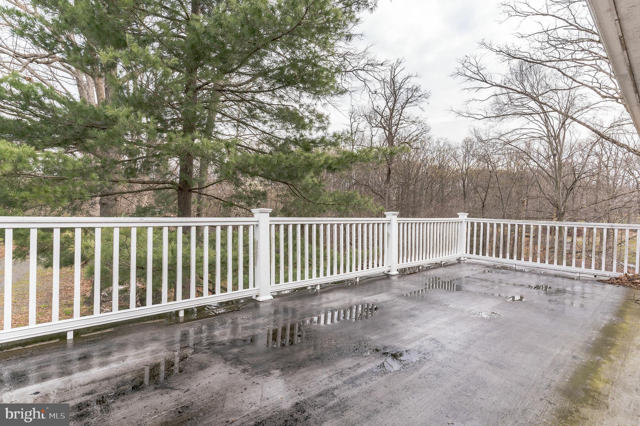 TALLY HO - Residential