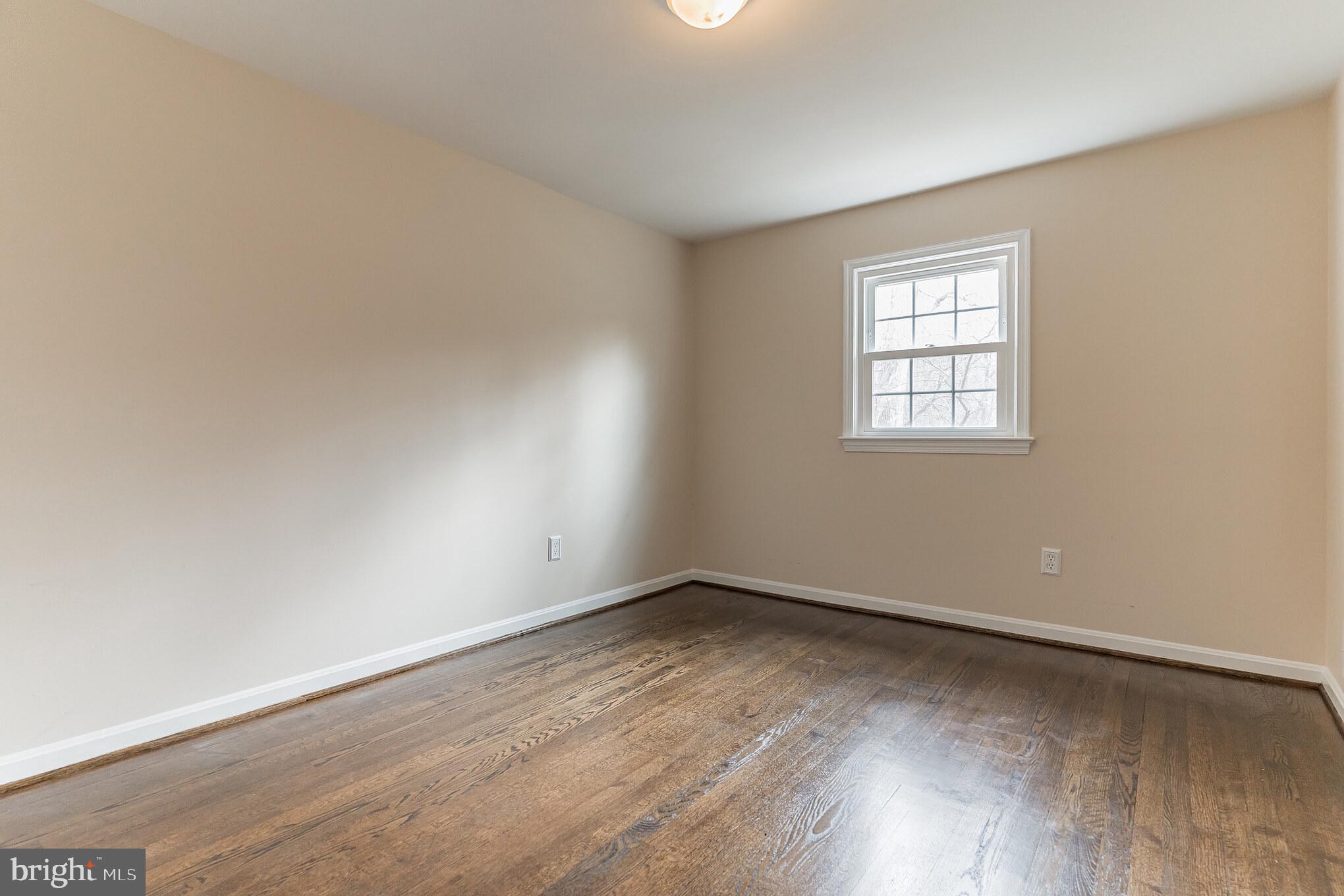 TALLY HO - Residential