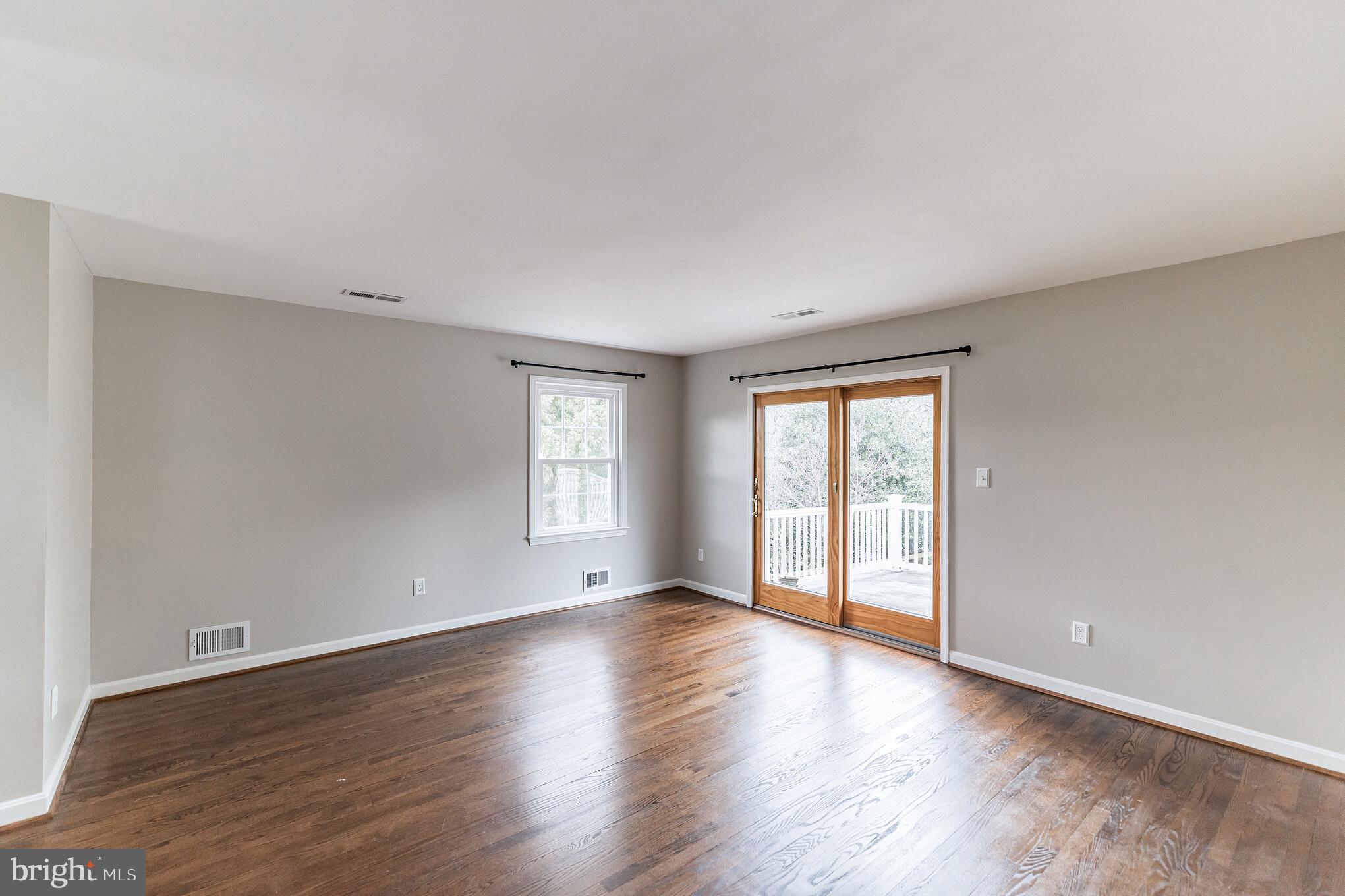 TALLY HO - Residential