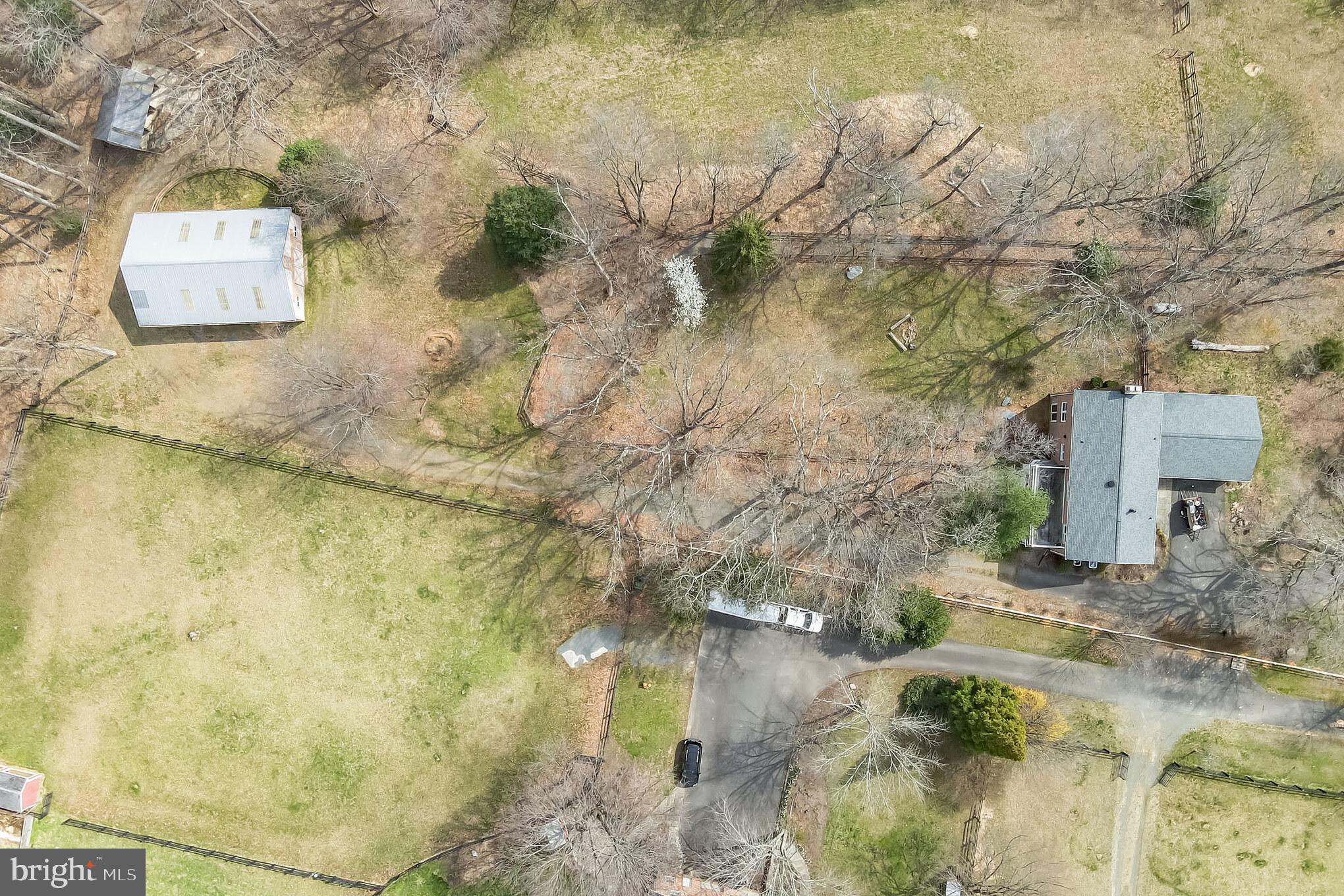 TALLY HO - Residential