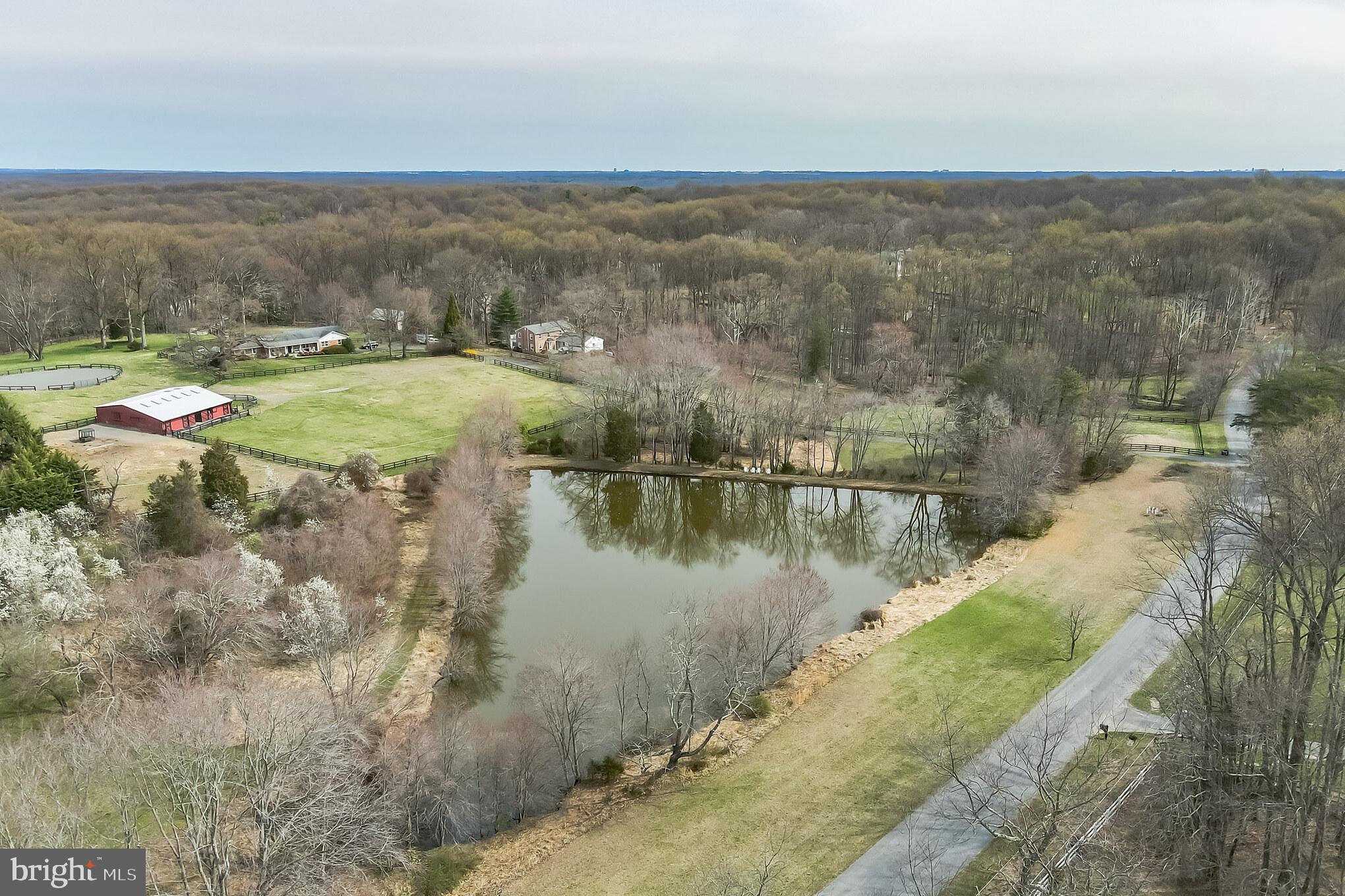 TALLY HO - Residential