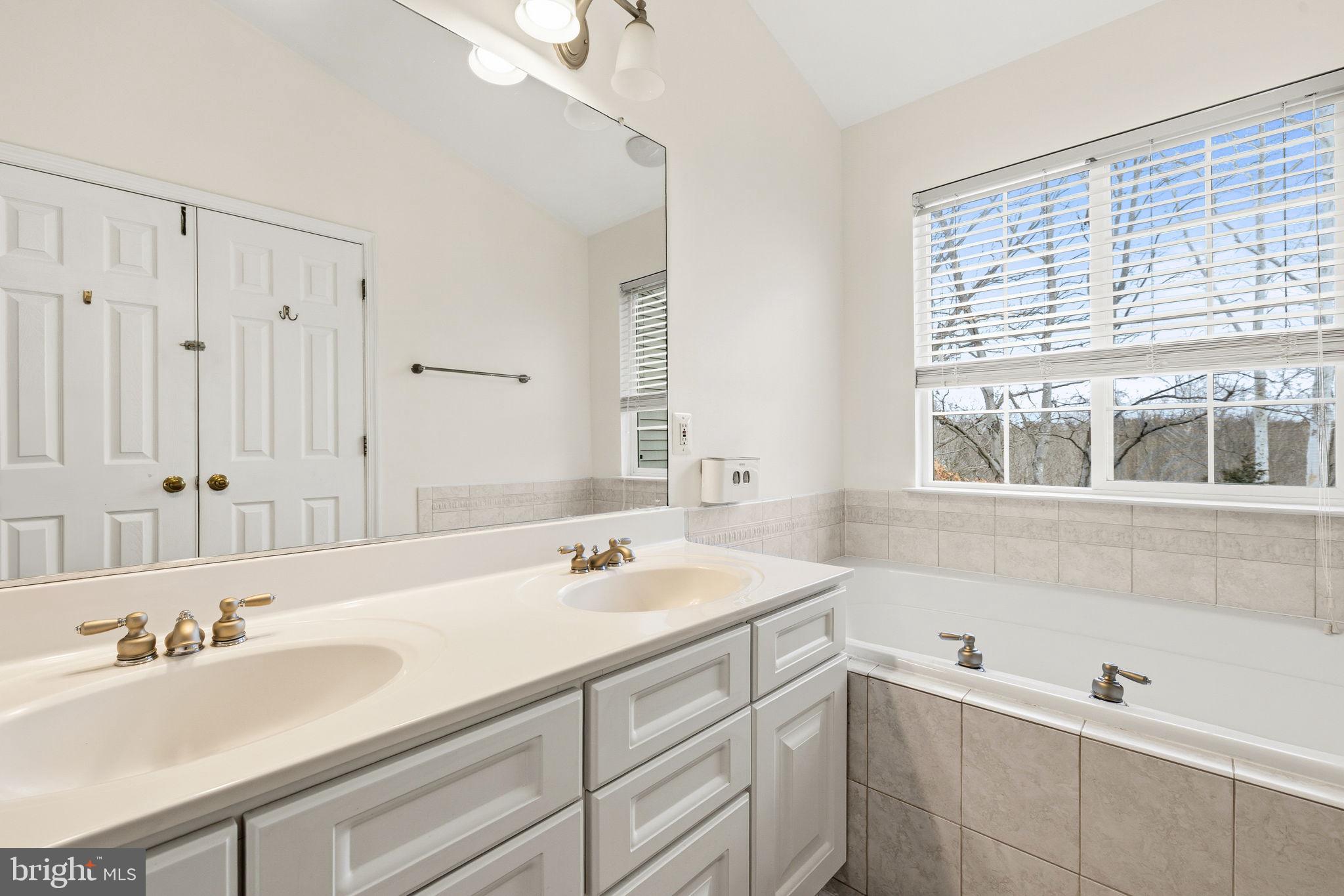 CARTERWOOD - Residential