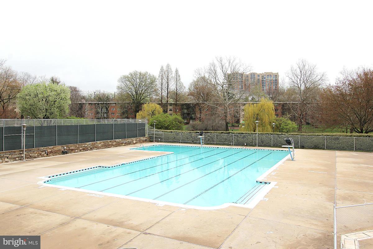 GROSVENOR PARK - Residential