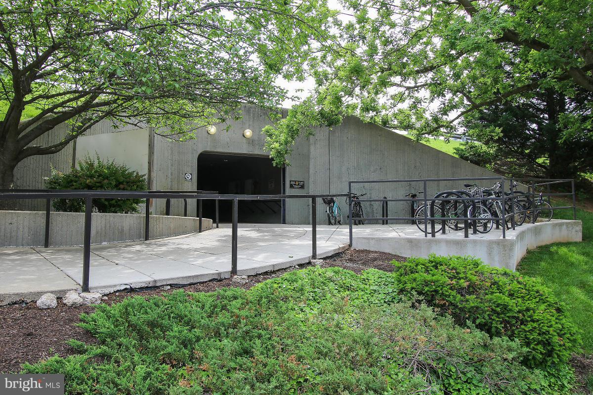 GROSVENOR PARK - Residential