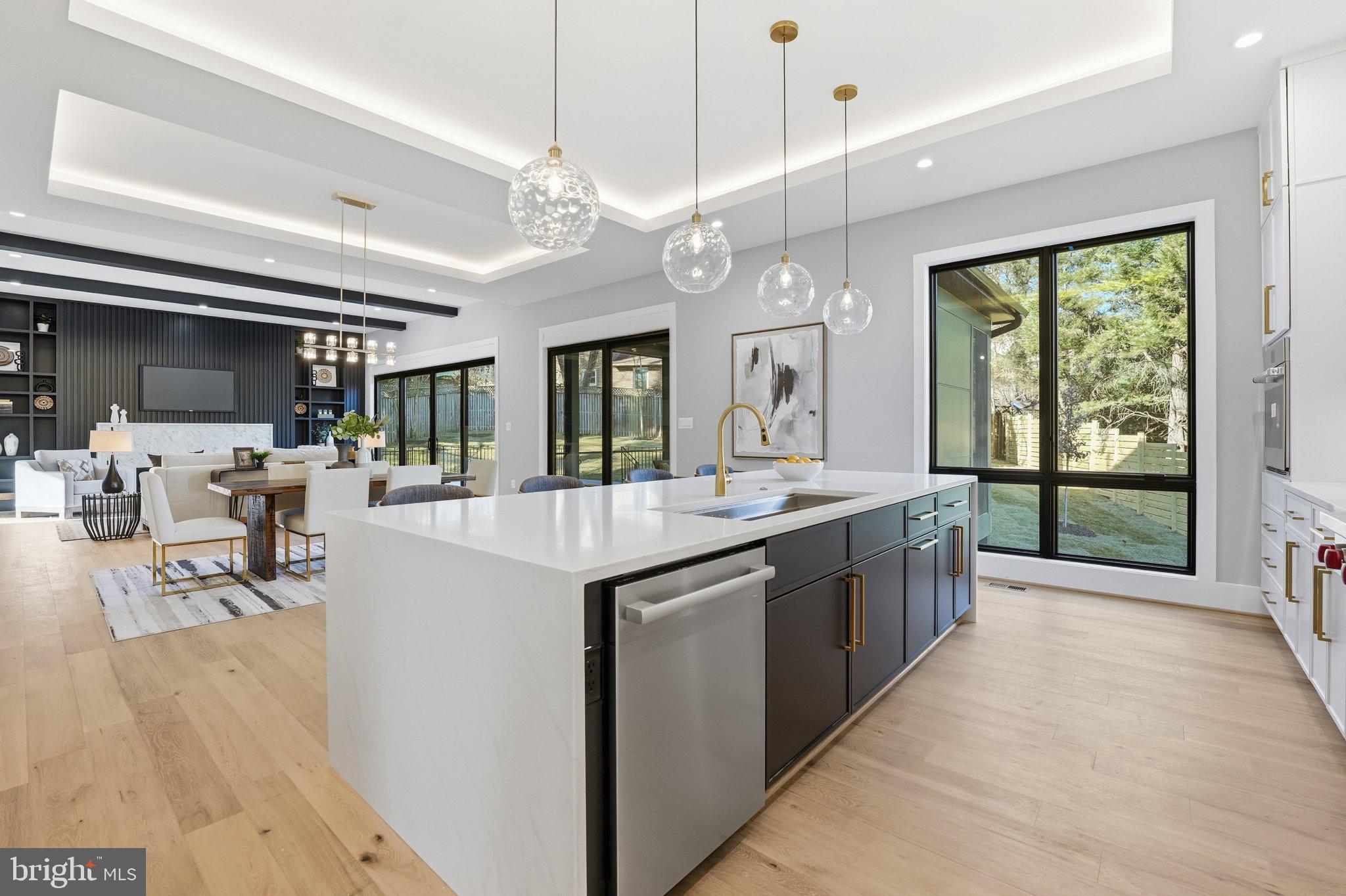 SOUTHRIDGE - Residential