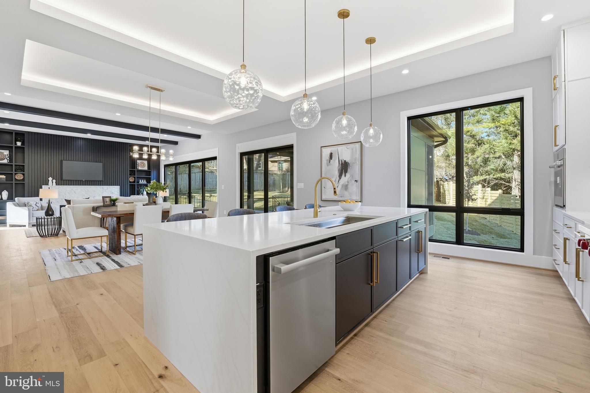 SOUTHRIDGE - Residential