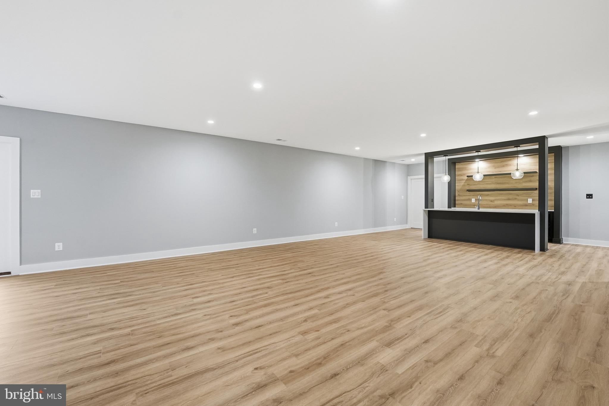 SOUTHRIDGE - Residential