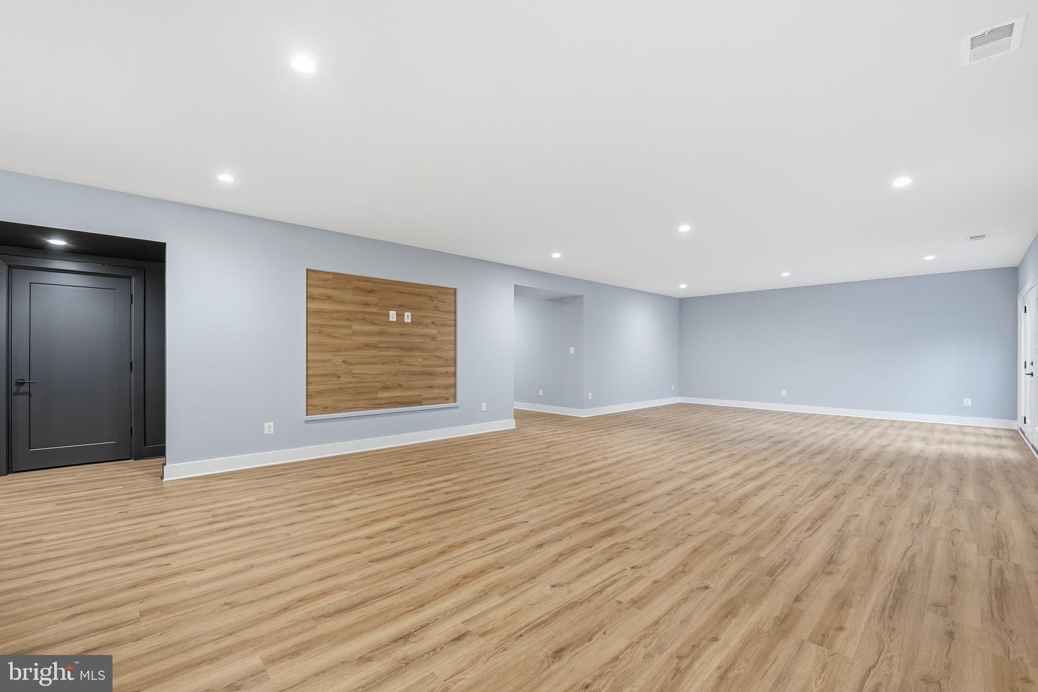 SOUTHRIDGE - Residential