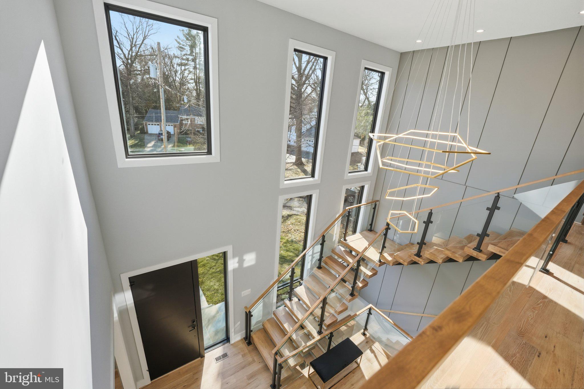 SOUTHRIDGE - Residential