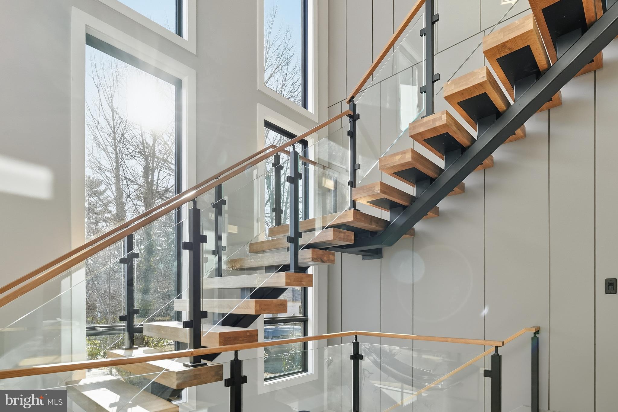 SOUTHRIDGE - Residential