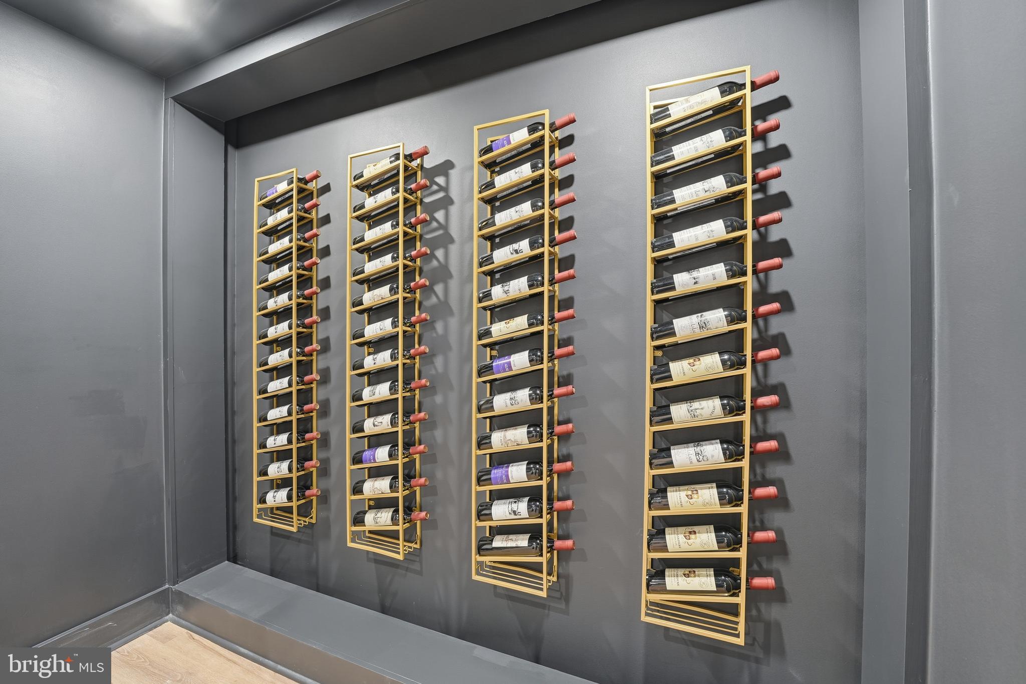 SOUTHRIDGE - Residential