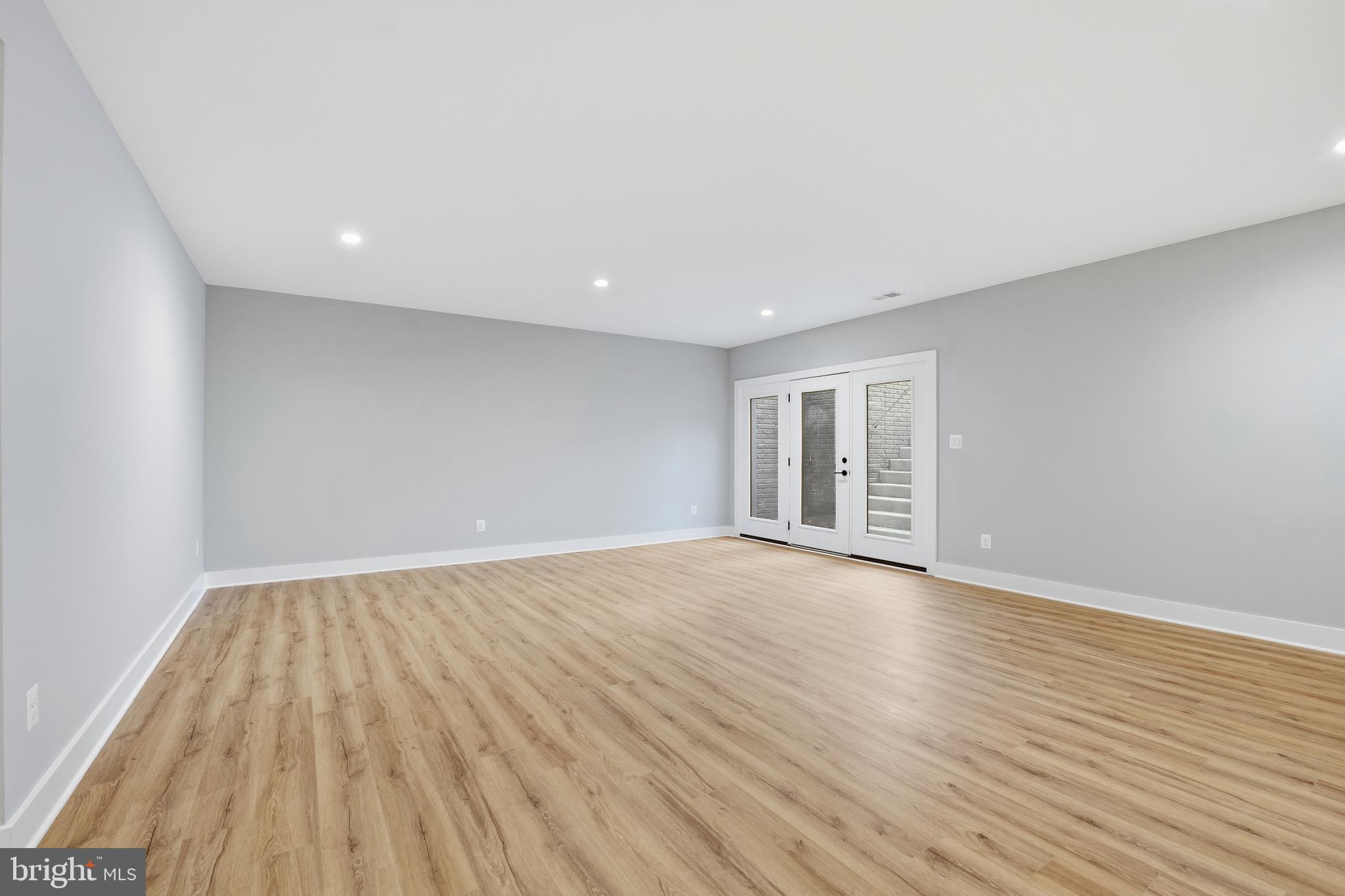 SOUTHRIDGE - Residential