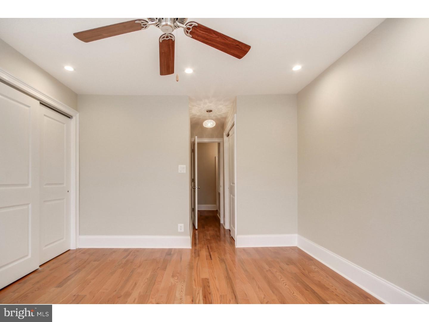 KENSINGTON - Residential