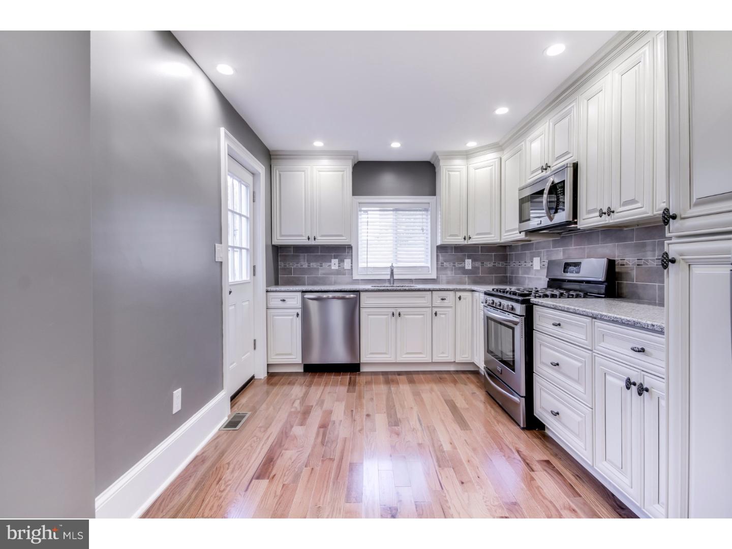 KENSINGTON - Residential