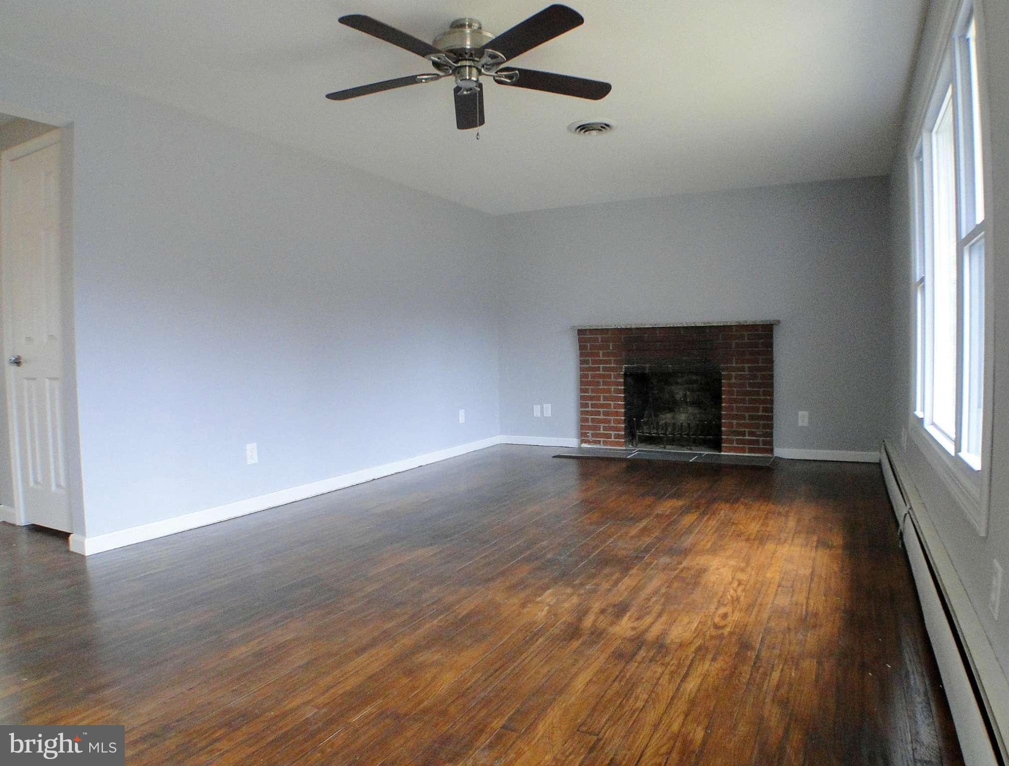 GLENMOORE - Residential