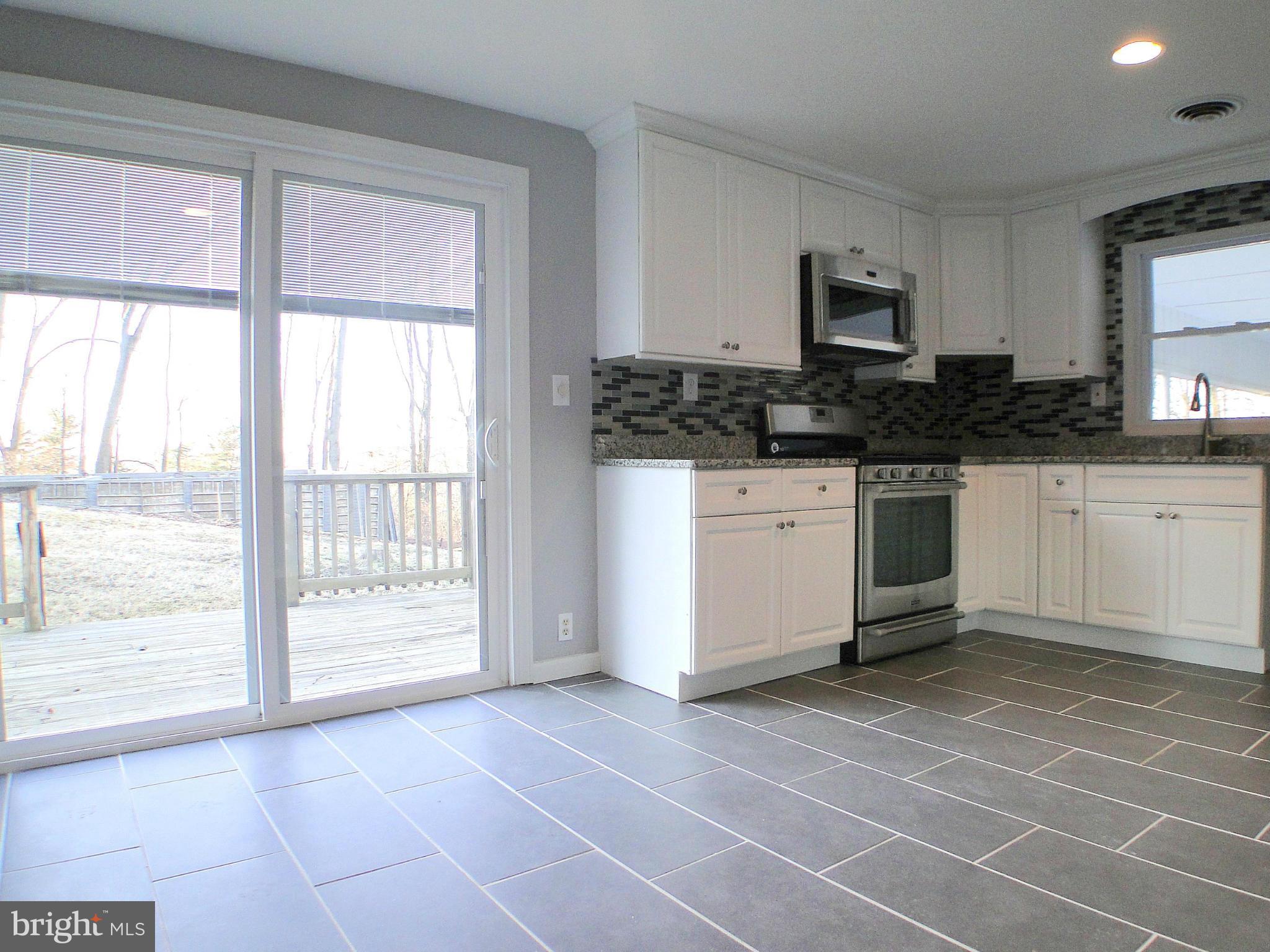 GLENMOORE - Residential