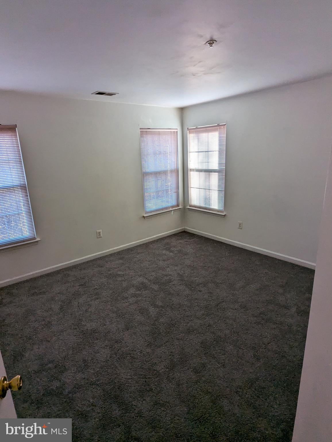 KNOLLS CABIN BRA - Residential