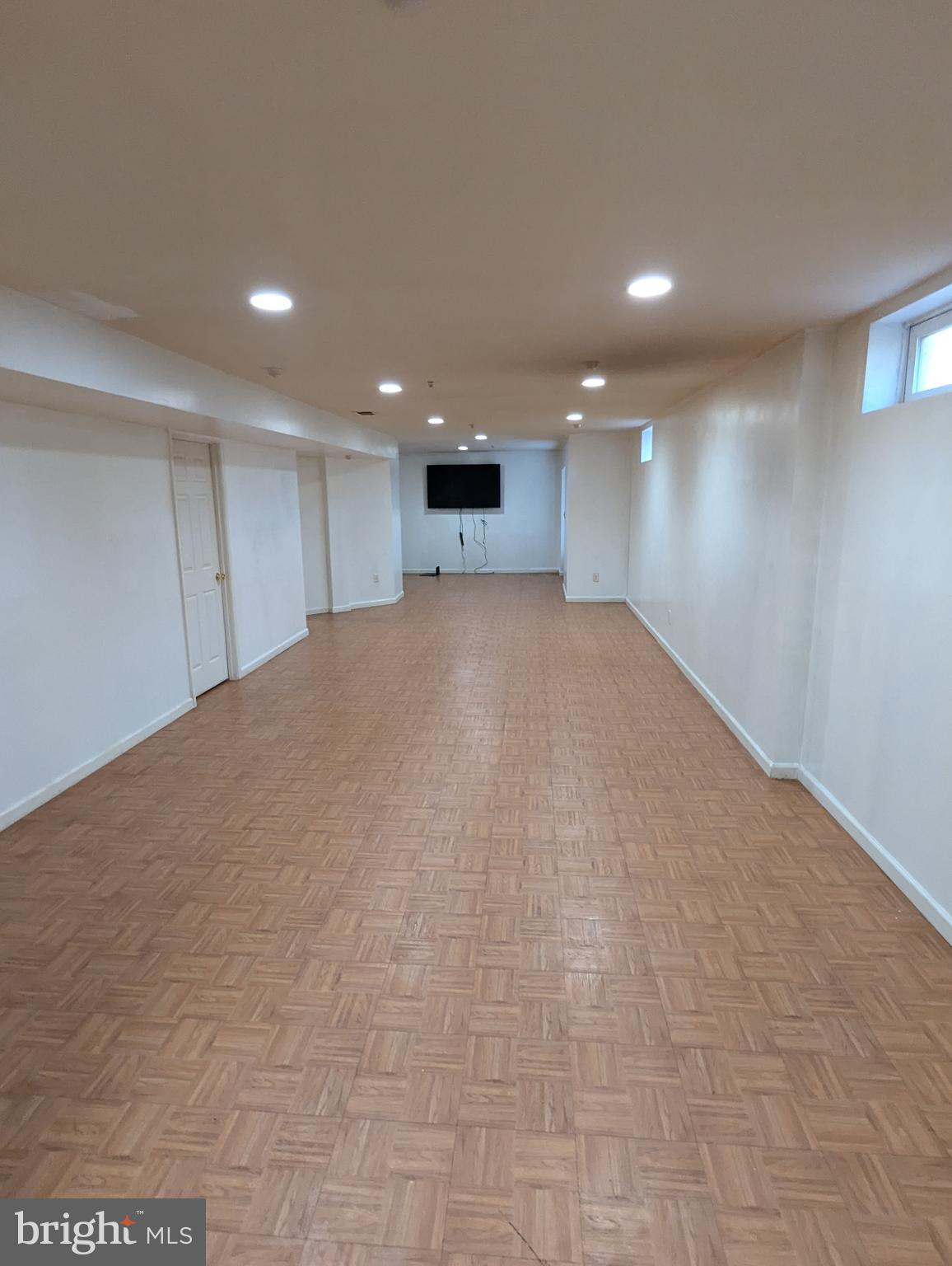 KNOLLS CABIN BRA - Residential