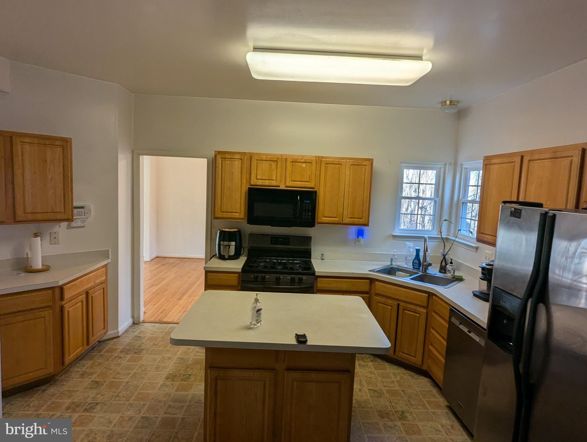 KNOLLS CABIN BRA - Residential