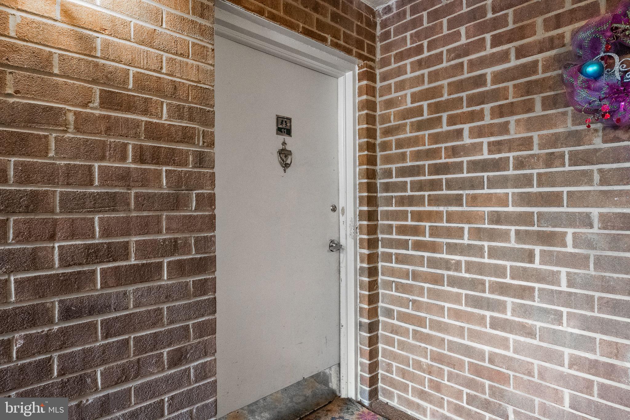 1423 NORTHGATE SQUARE 1423-11C