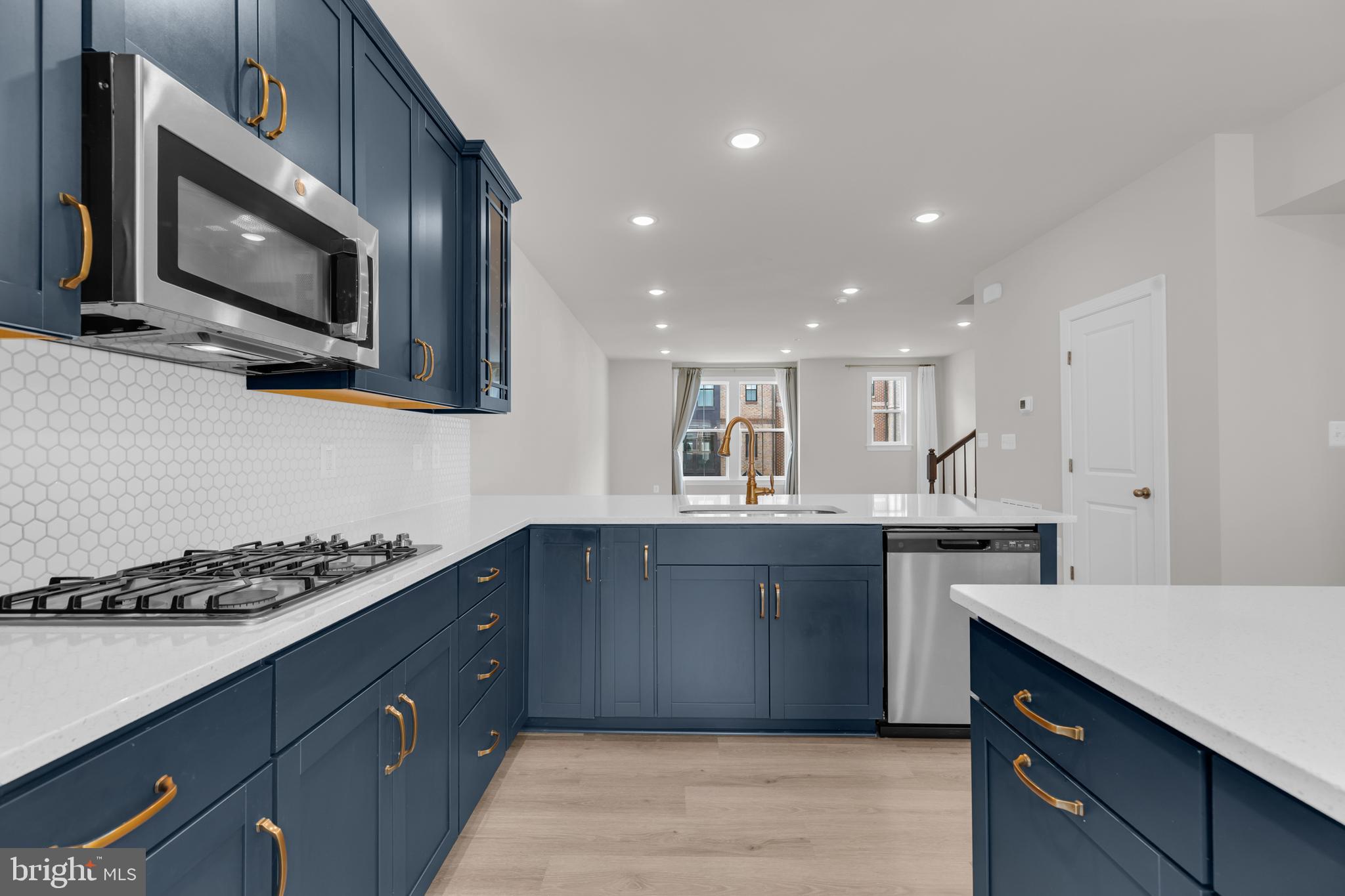 7265 NITTANY LANE