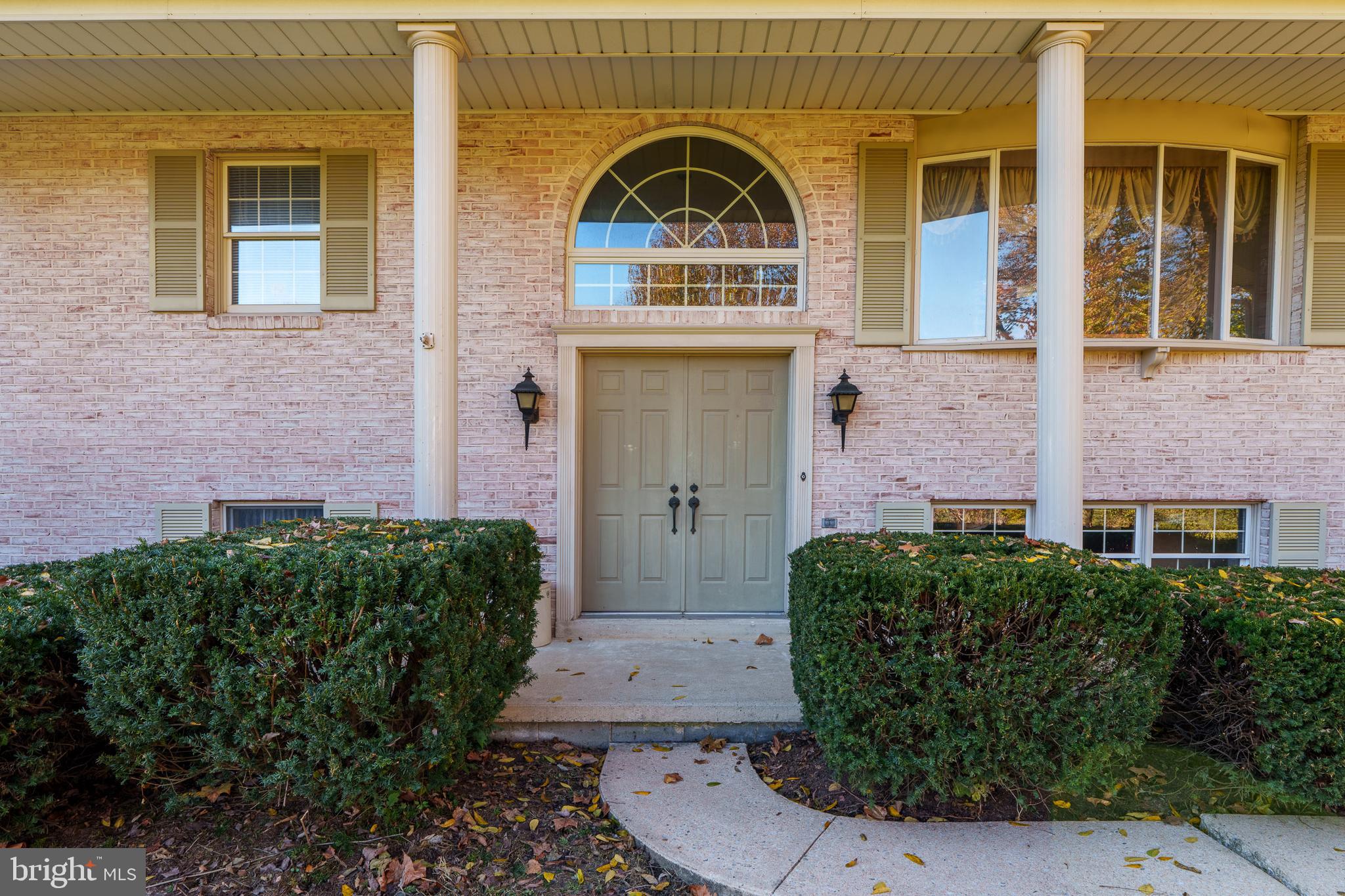 600 E MAIN STREET