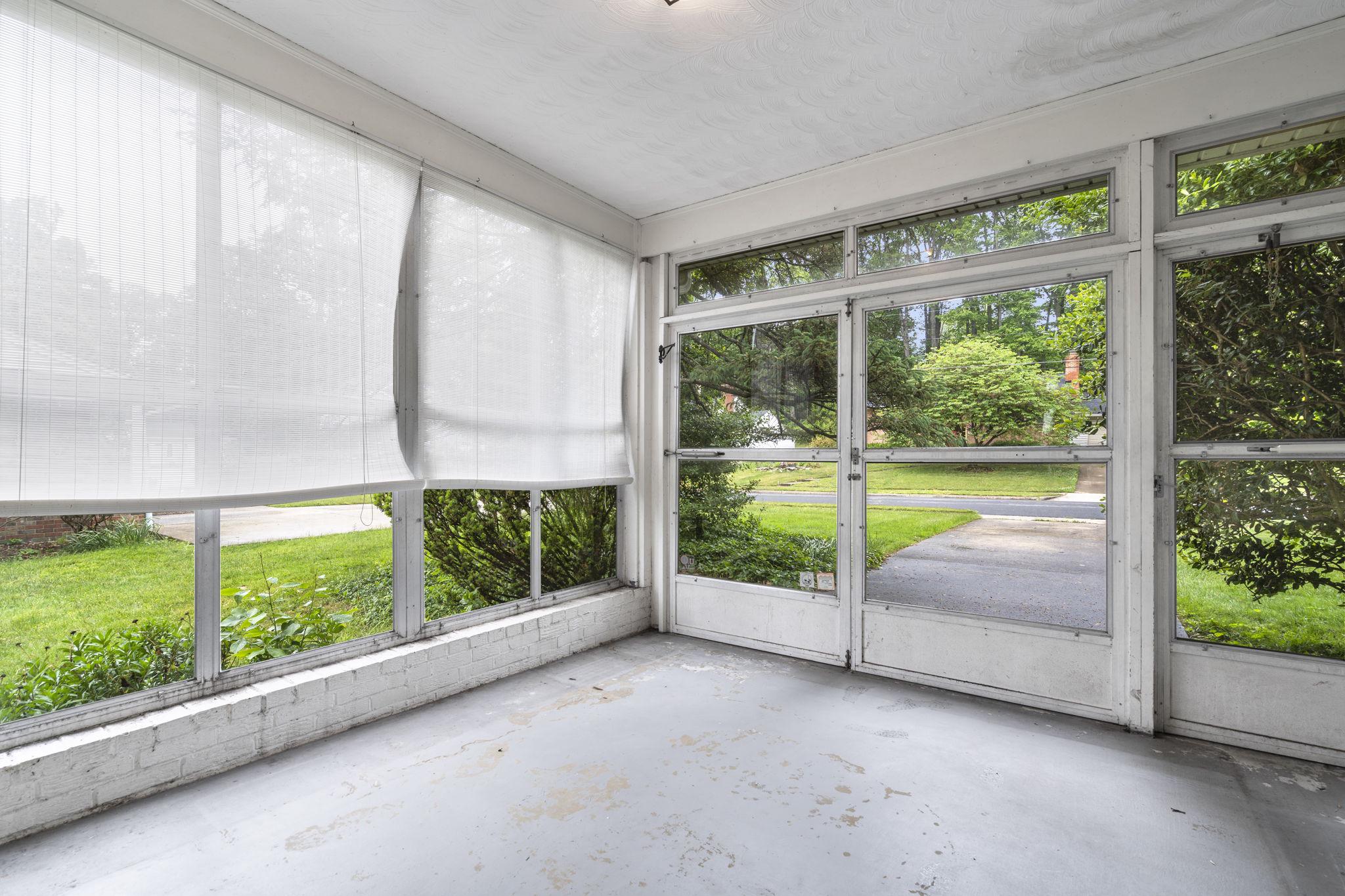 WESTWOOD PARK - Residential