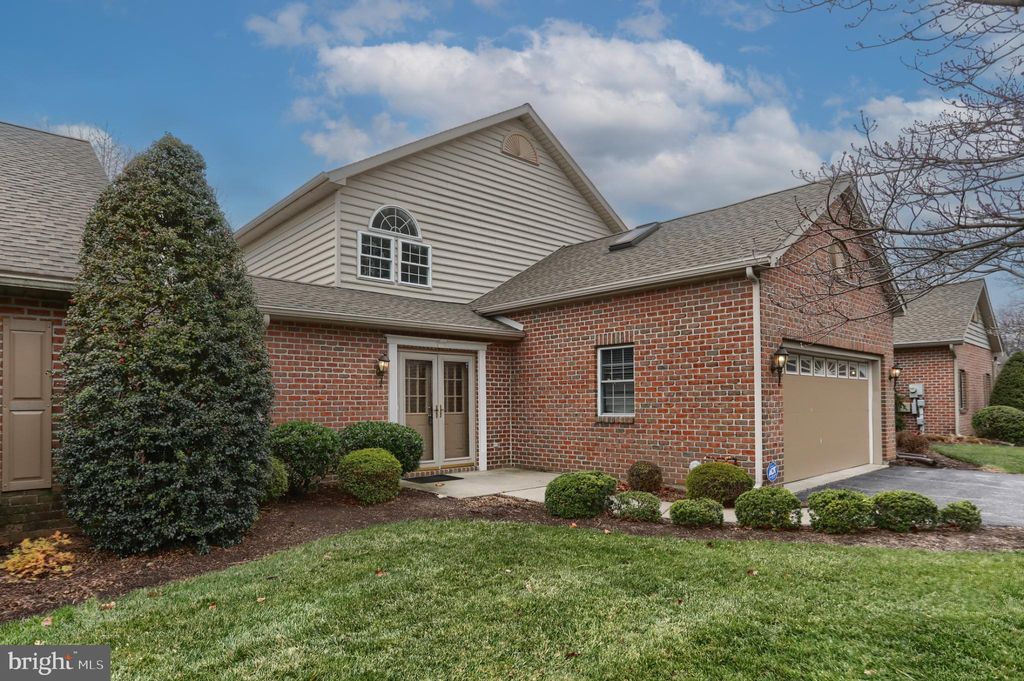 Photo of 688 Heiden Drive, HUMMELSTOWN, PA 17036 (MLS # PADA2051944)