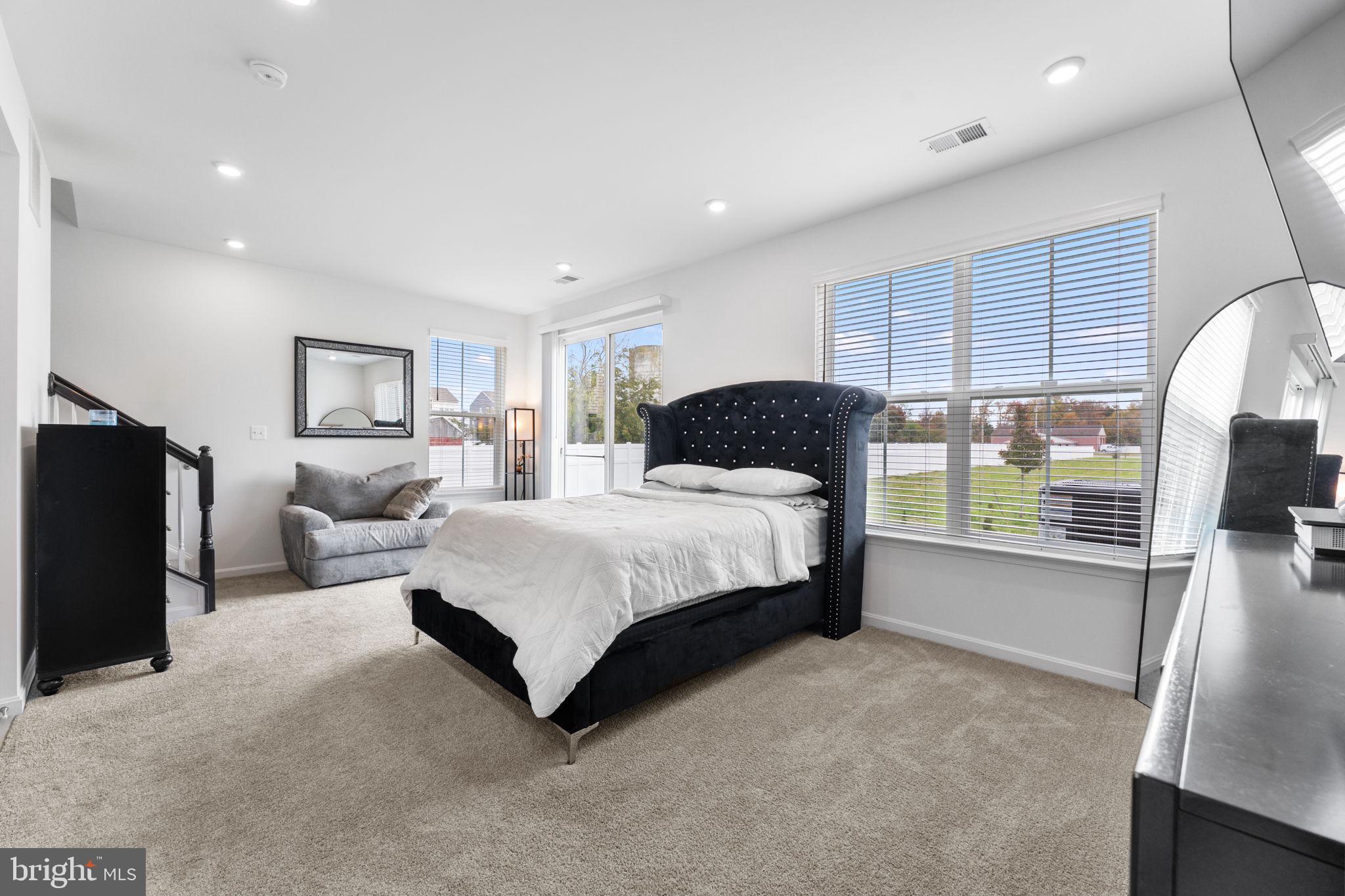 MIDDLETOWN RESERVE - Residential