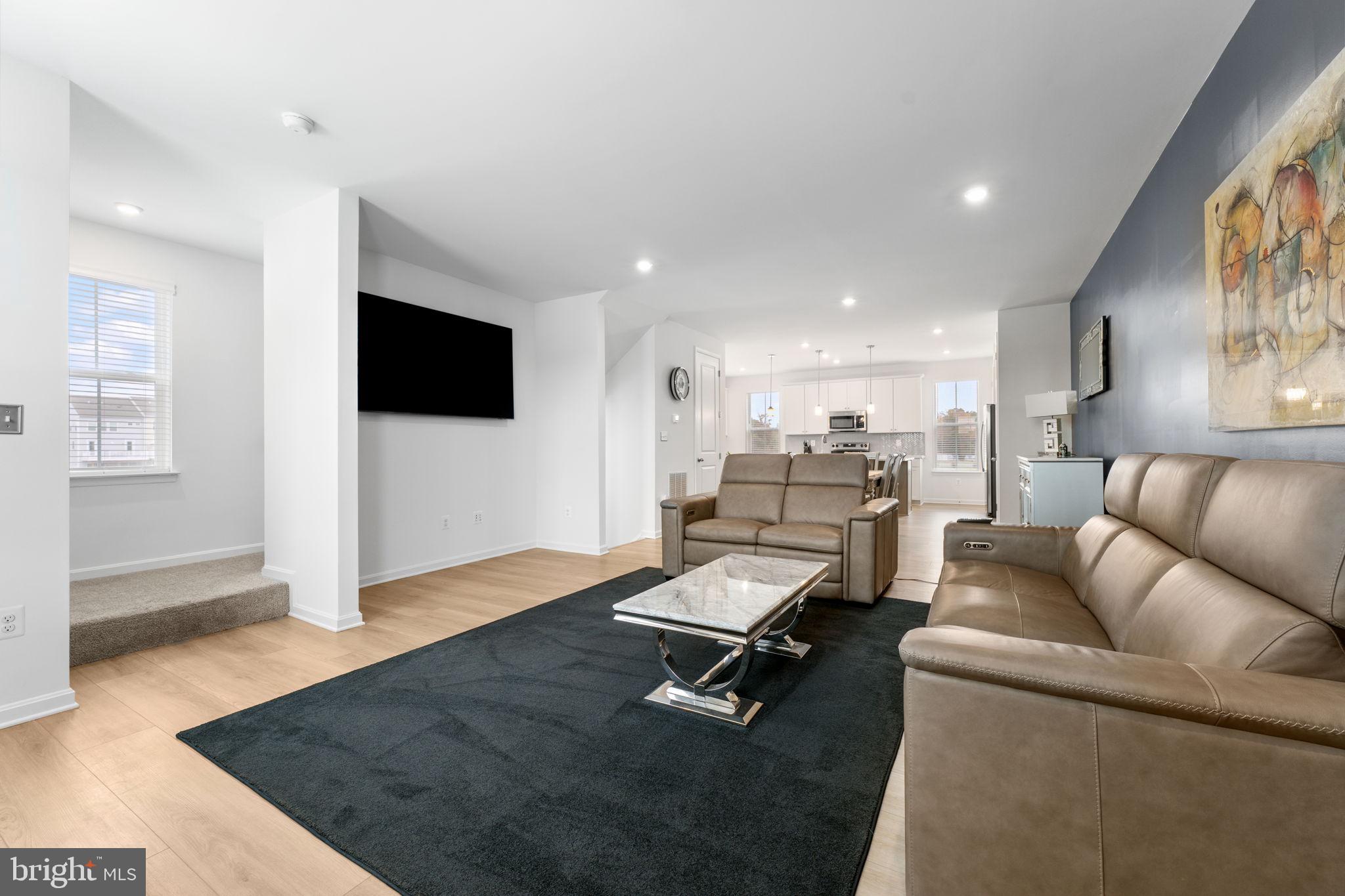 MIDDLETOWN RESERVE - Residential