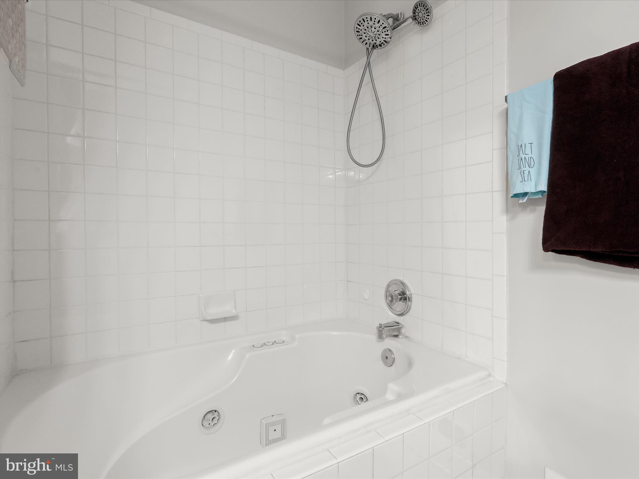 RUSSETT - Residential