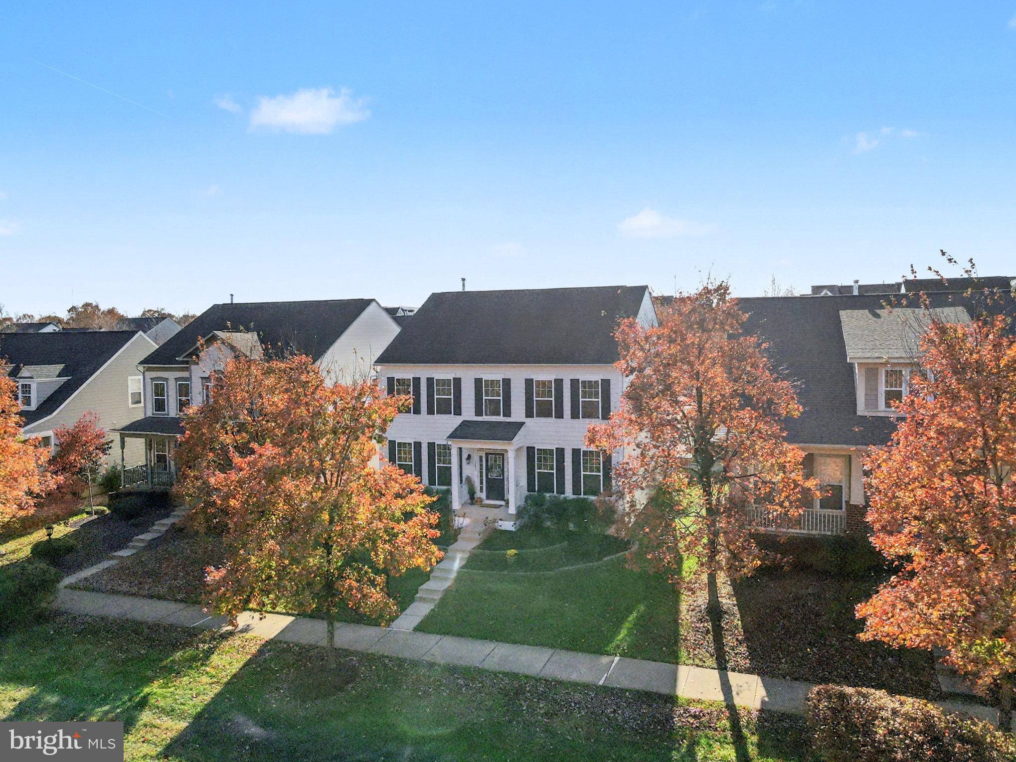 1207 HEARTHSTONE DRIVE