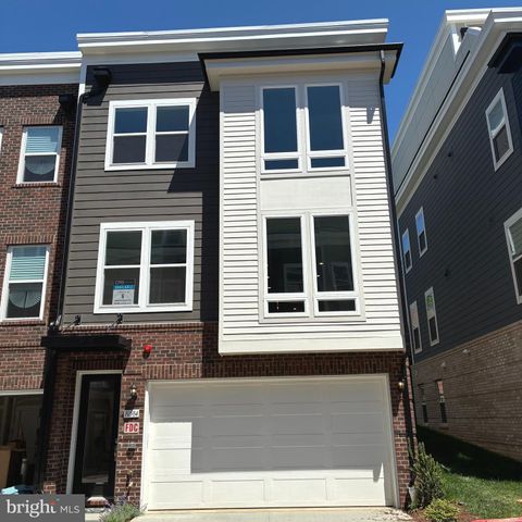 10584 RED OAK STREET FAIRFAX VA 22030