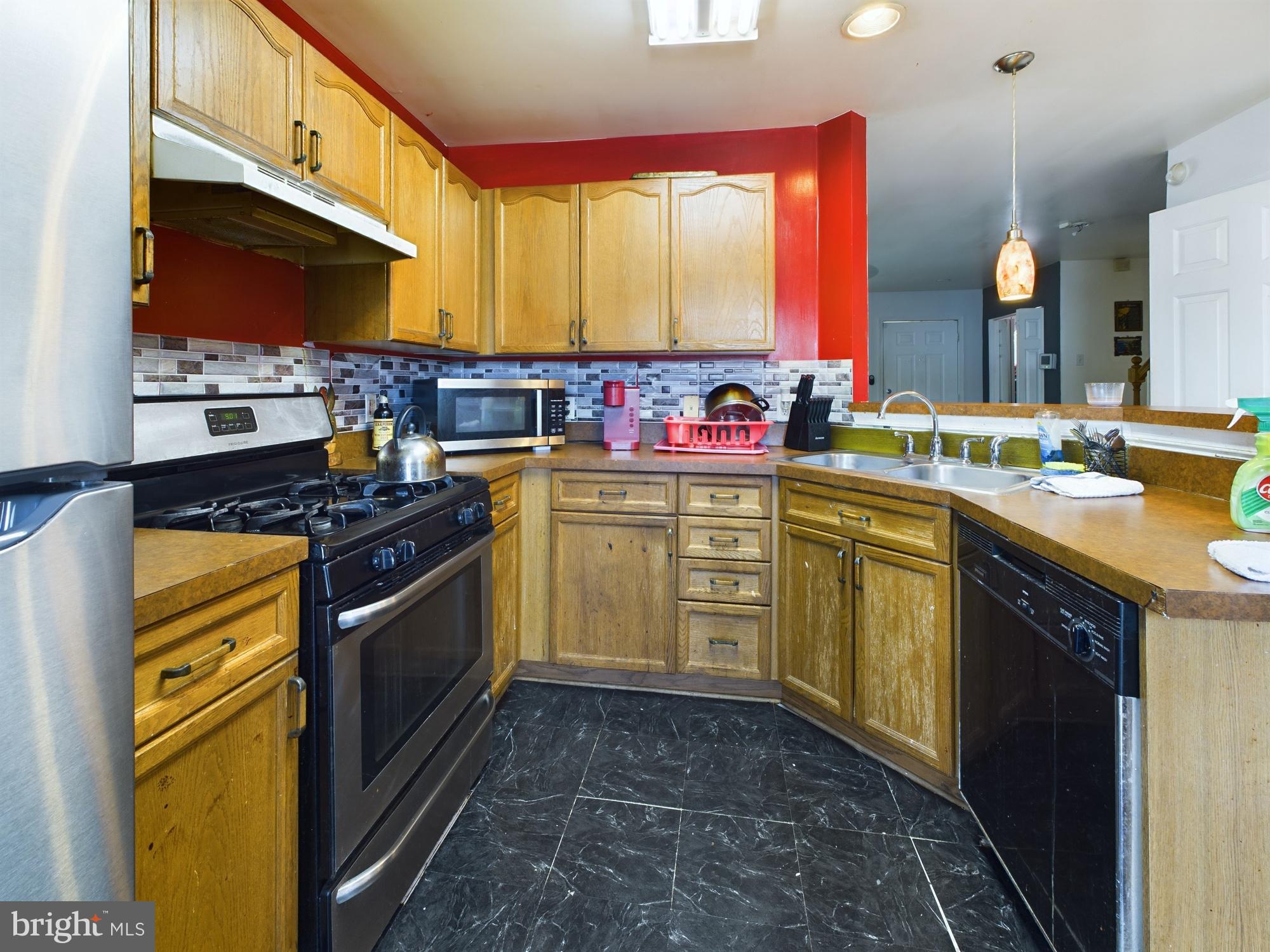 VILLAGE OF DEER PARK - Residential