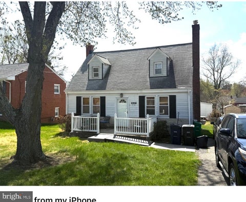 Homes For Sale - 6117 Auth Road<br/> SUITLAND, MD 20746