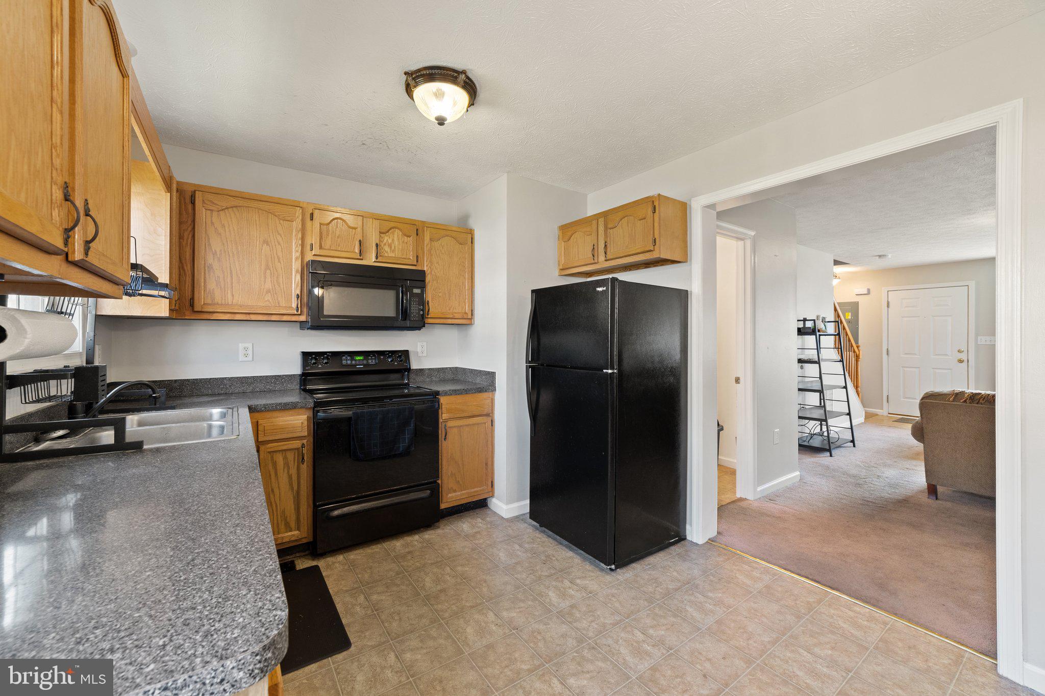 TABLER STATION MANOR - Residential