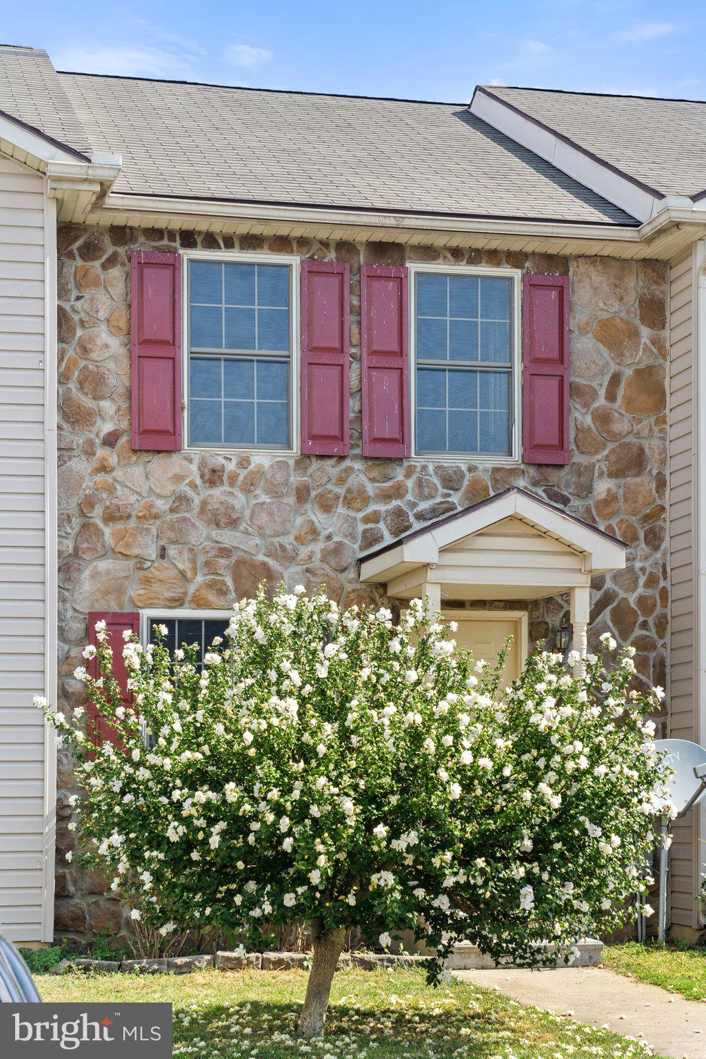 TABLER STATION MANOR - Residential