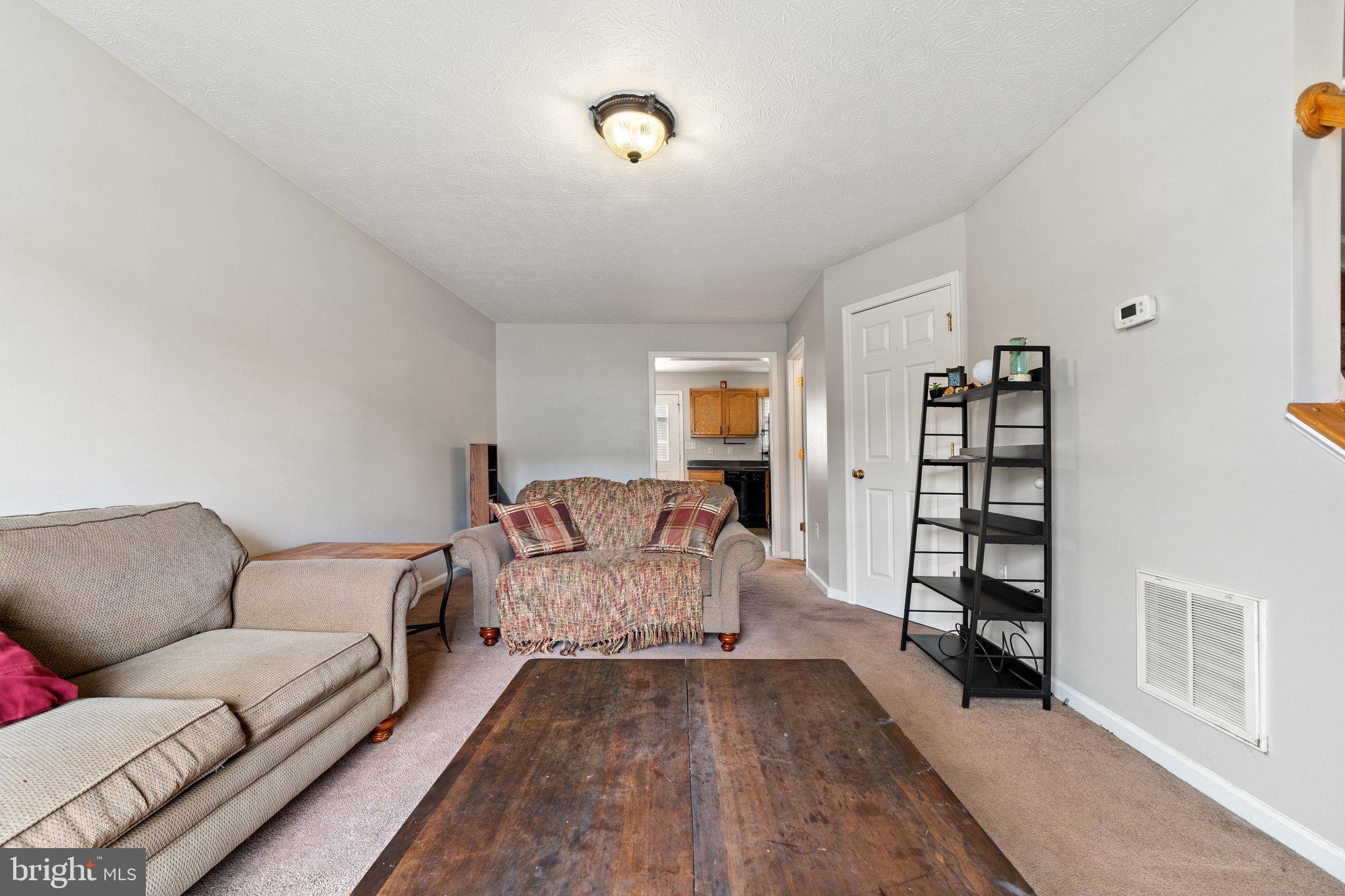 TABLER STATION MANOR - Residential