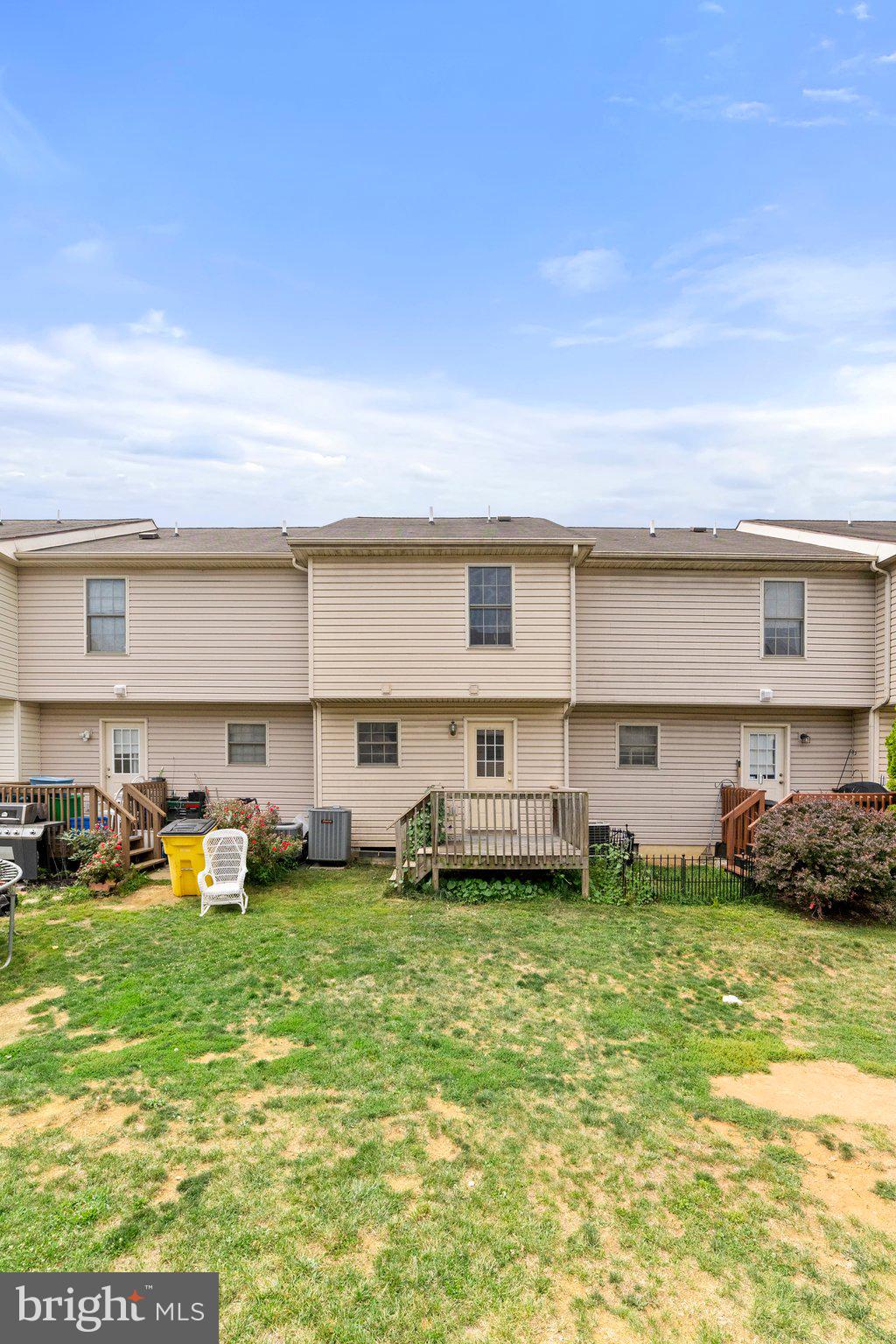 TABLER STATION MANOR - Residential