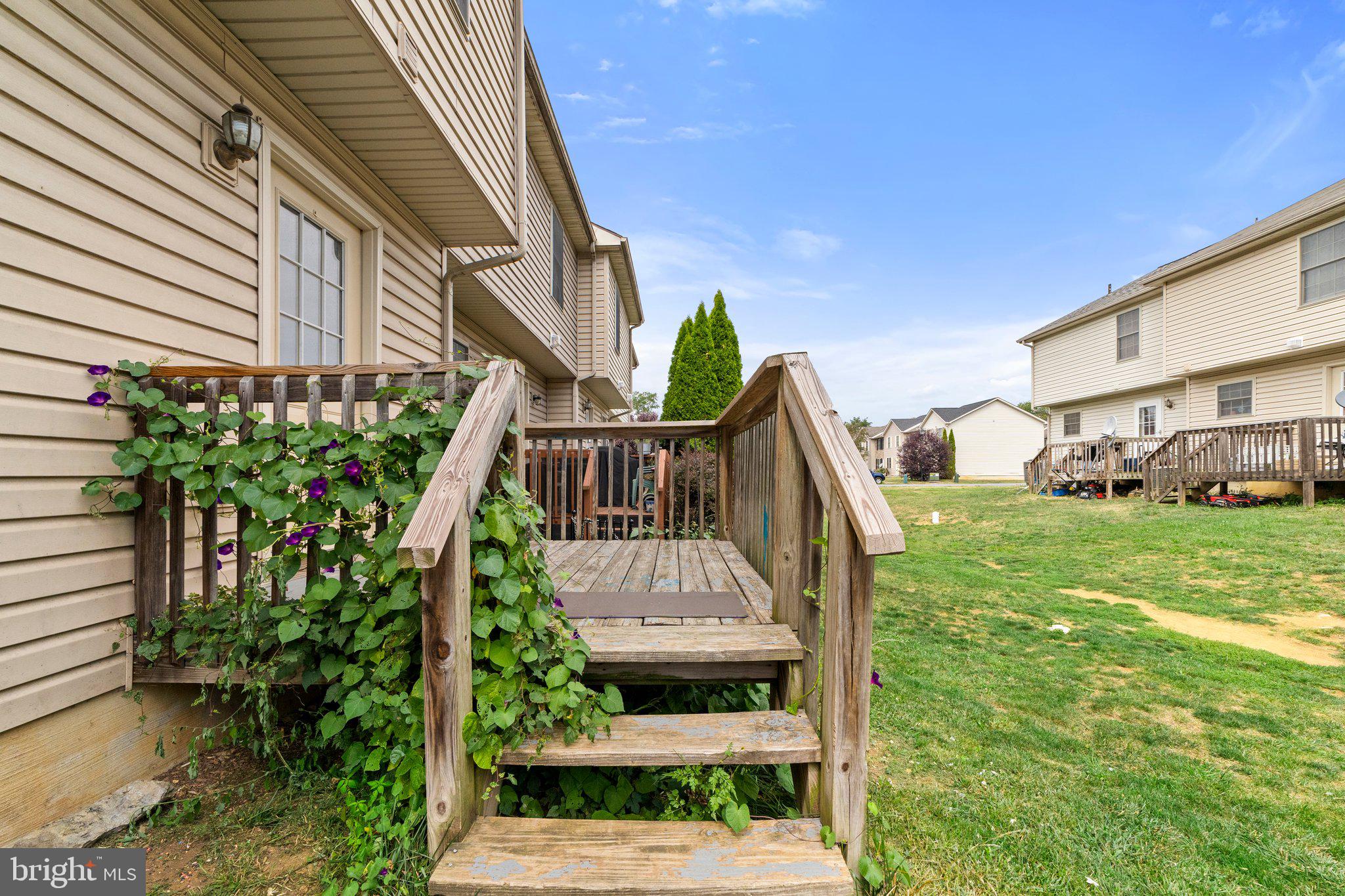 TABLER STATION MANOR - Residential