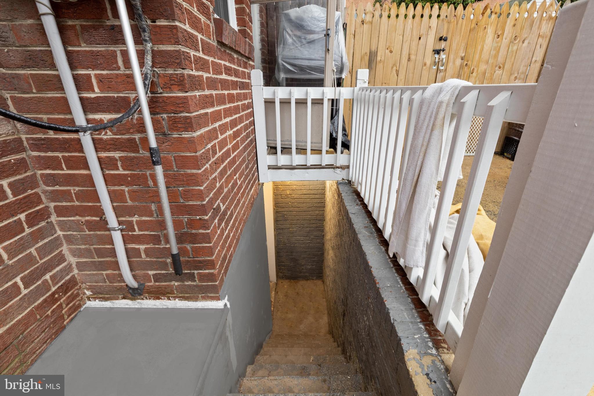 CHILLUM TERRACE - Residential Lease