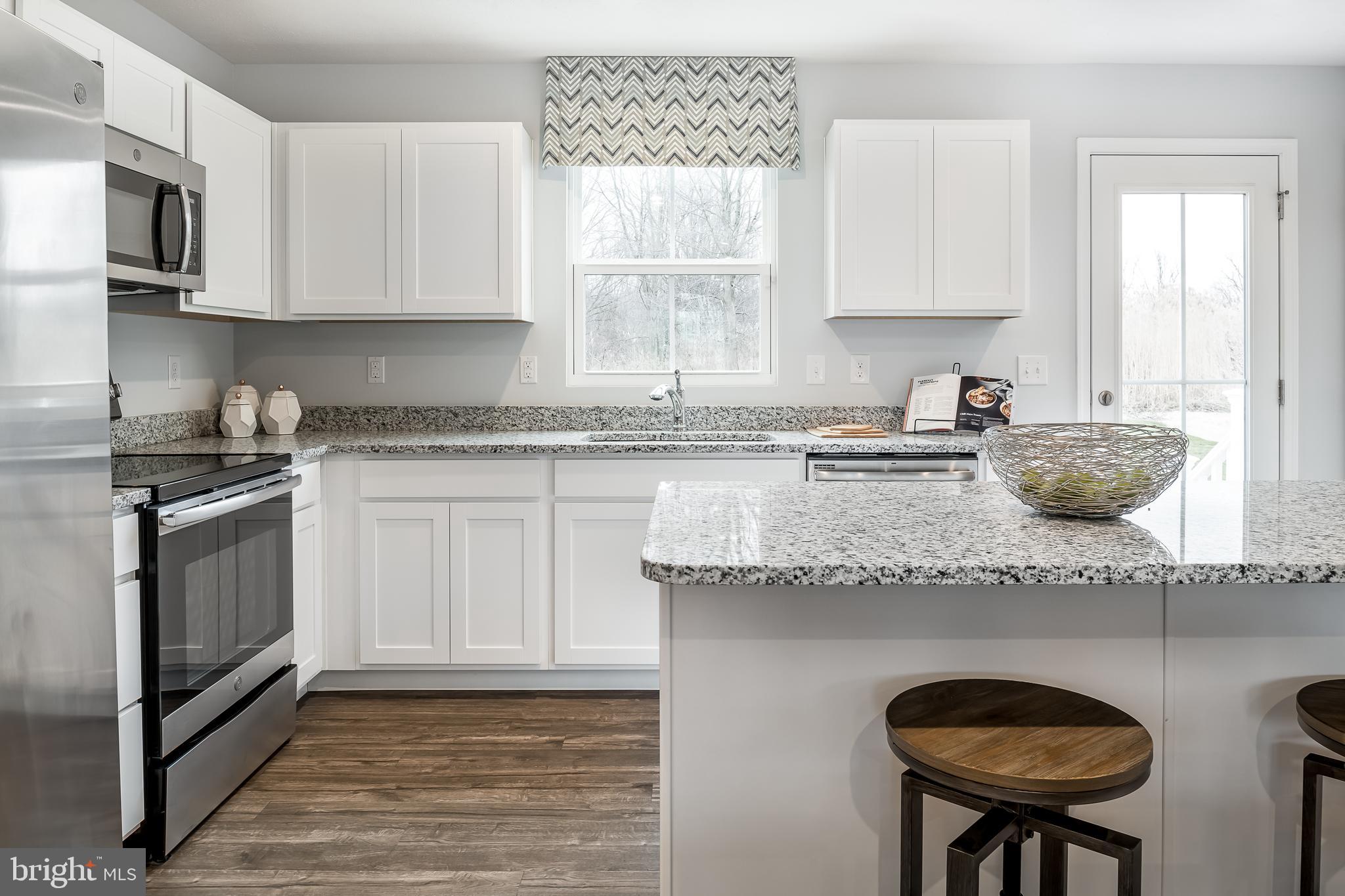 SOUTH BROOK - Residential