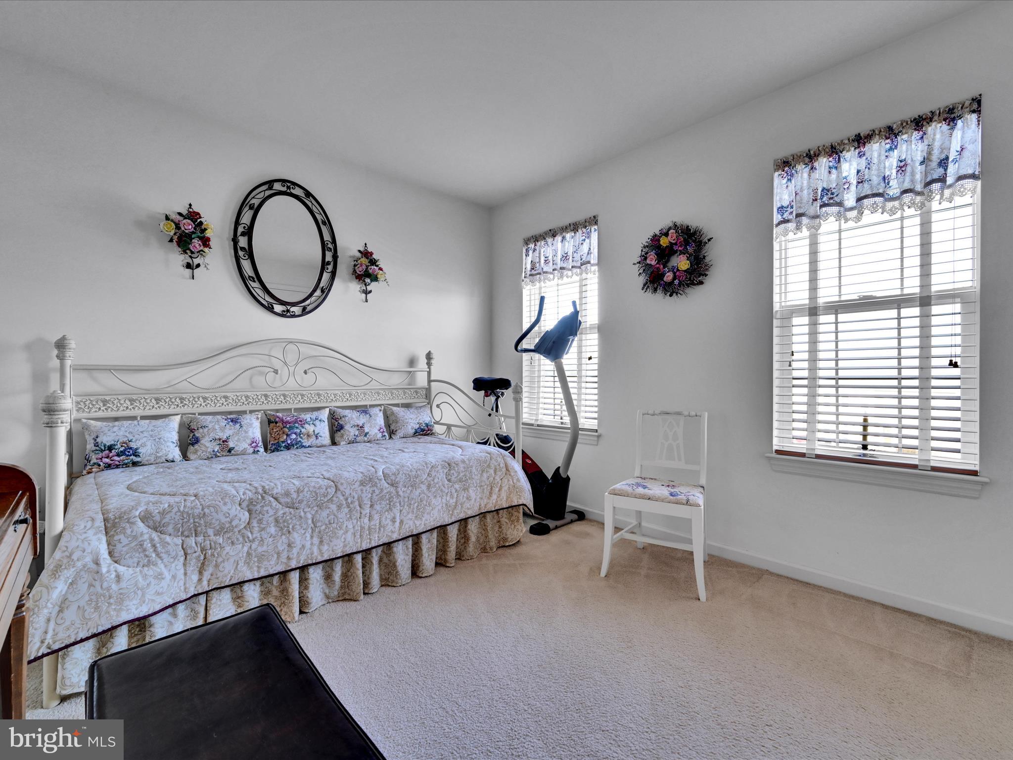 HEARTHRIDGE - Residential
