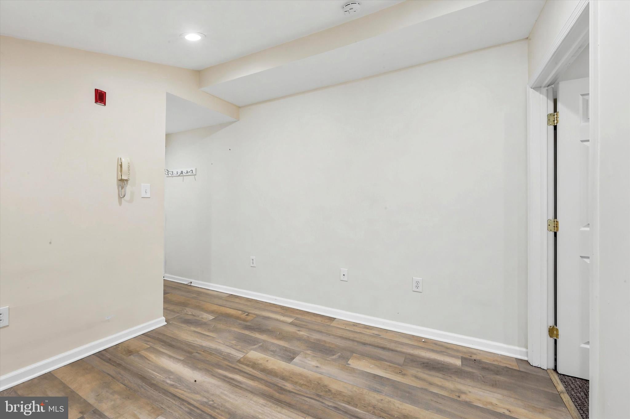 33 S 19TH STREET 2