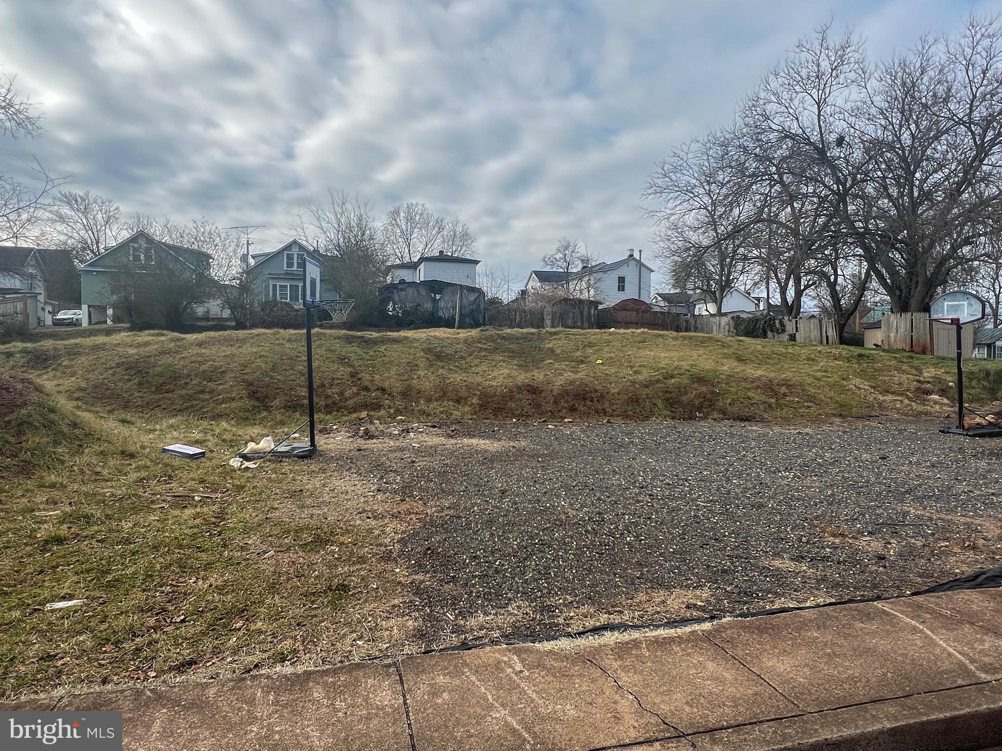 DOWNTOWN CULPEPER - Land