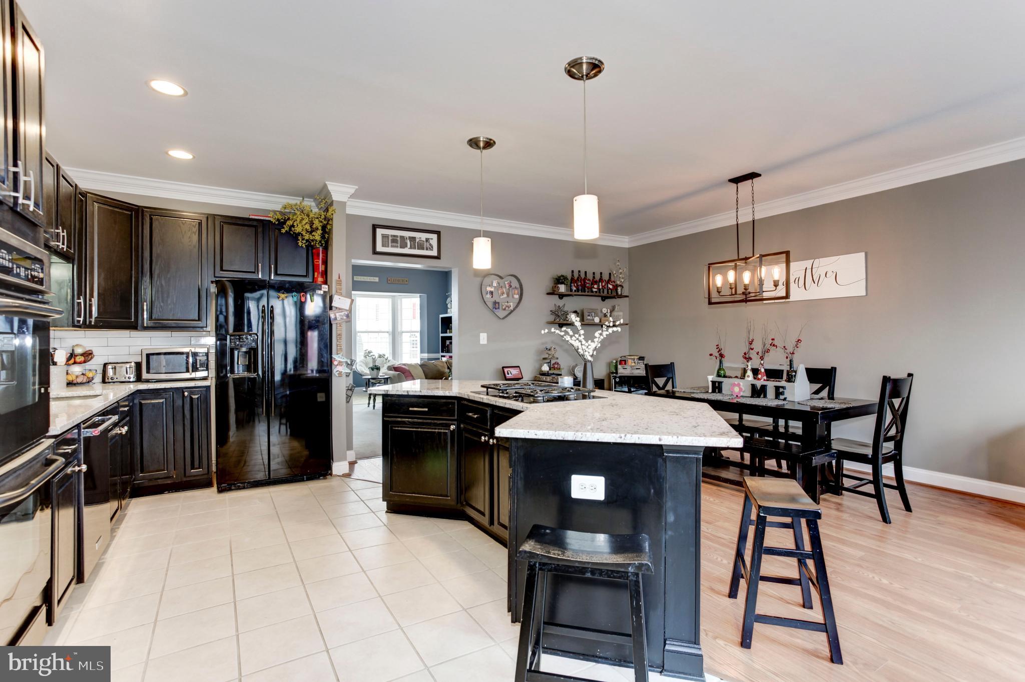 POTOMAC CROSSING - Residential