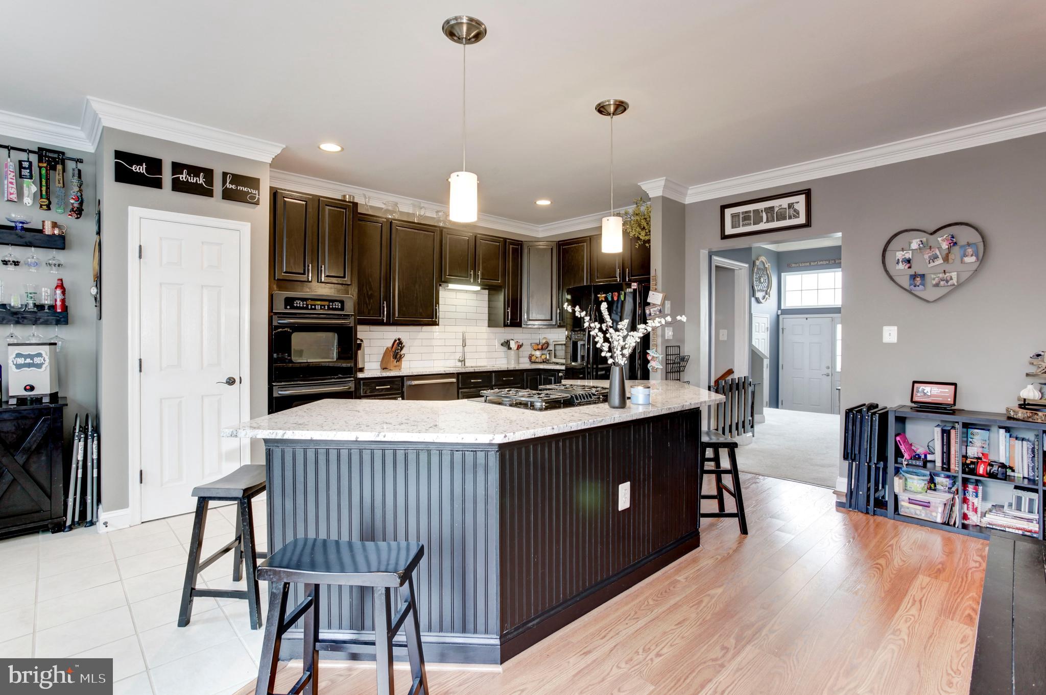 POTOMAC CROSSING - Residential