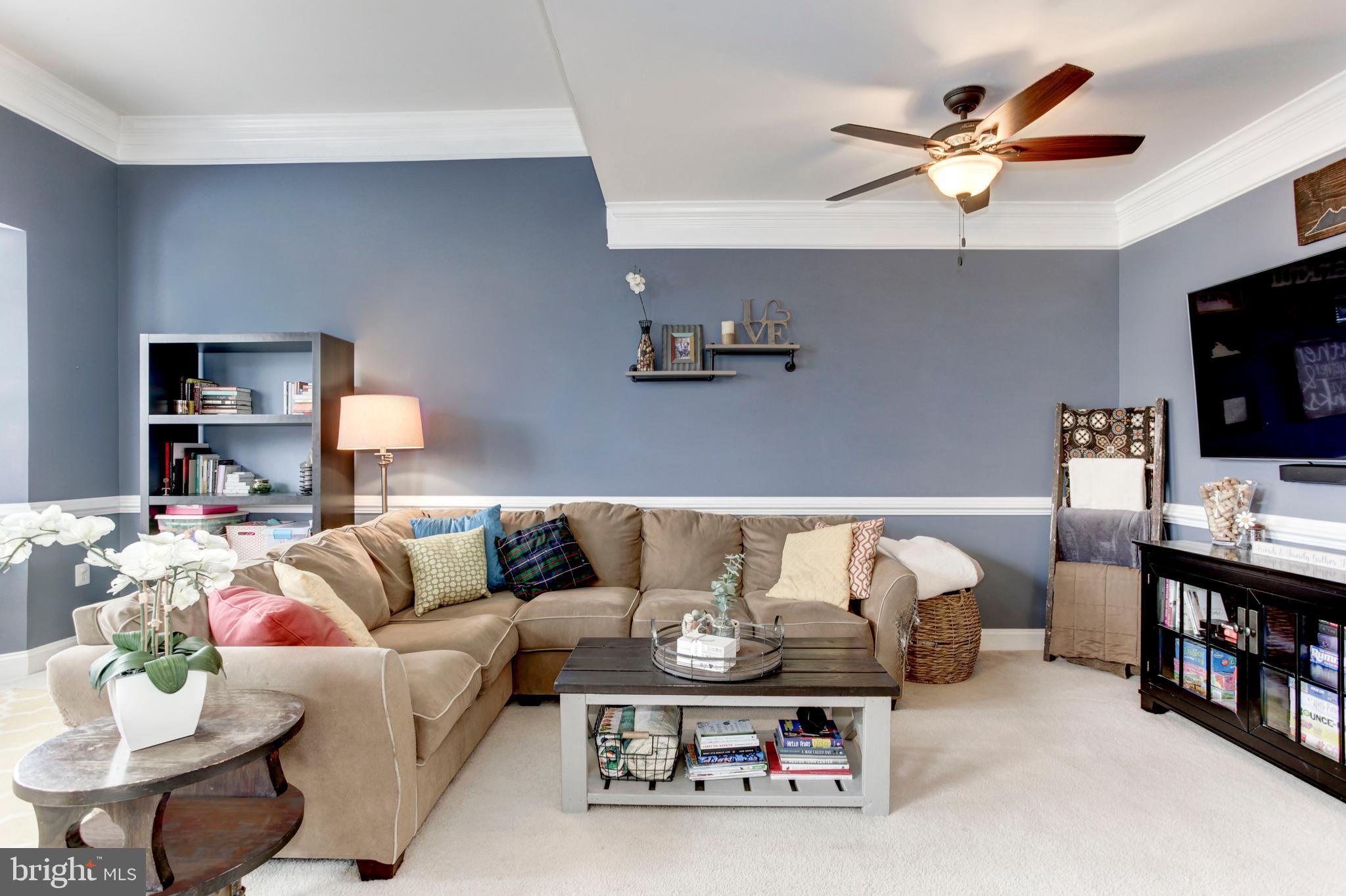 POTOMAC CROSSING - Residential